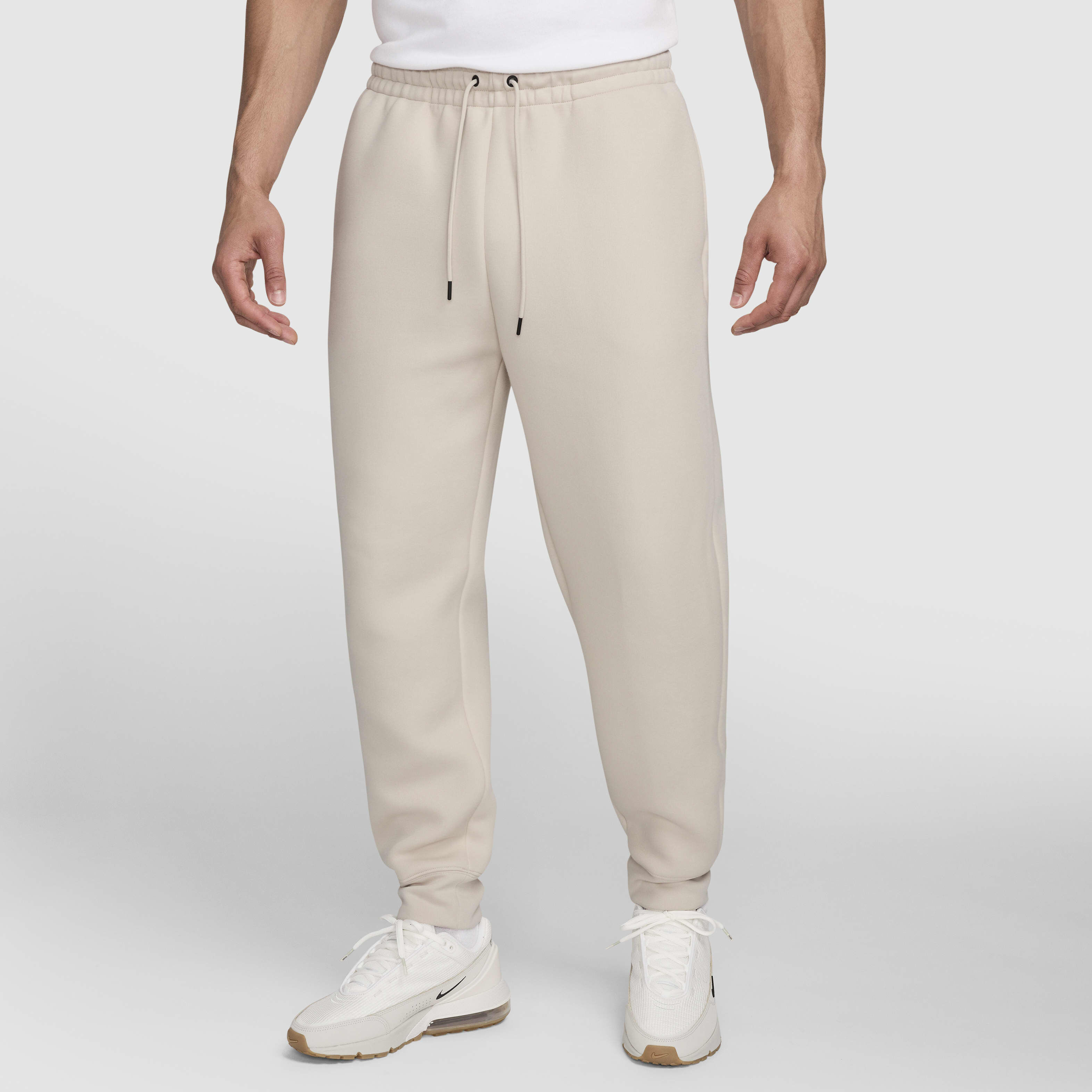 Nike Tech image number 0