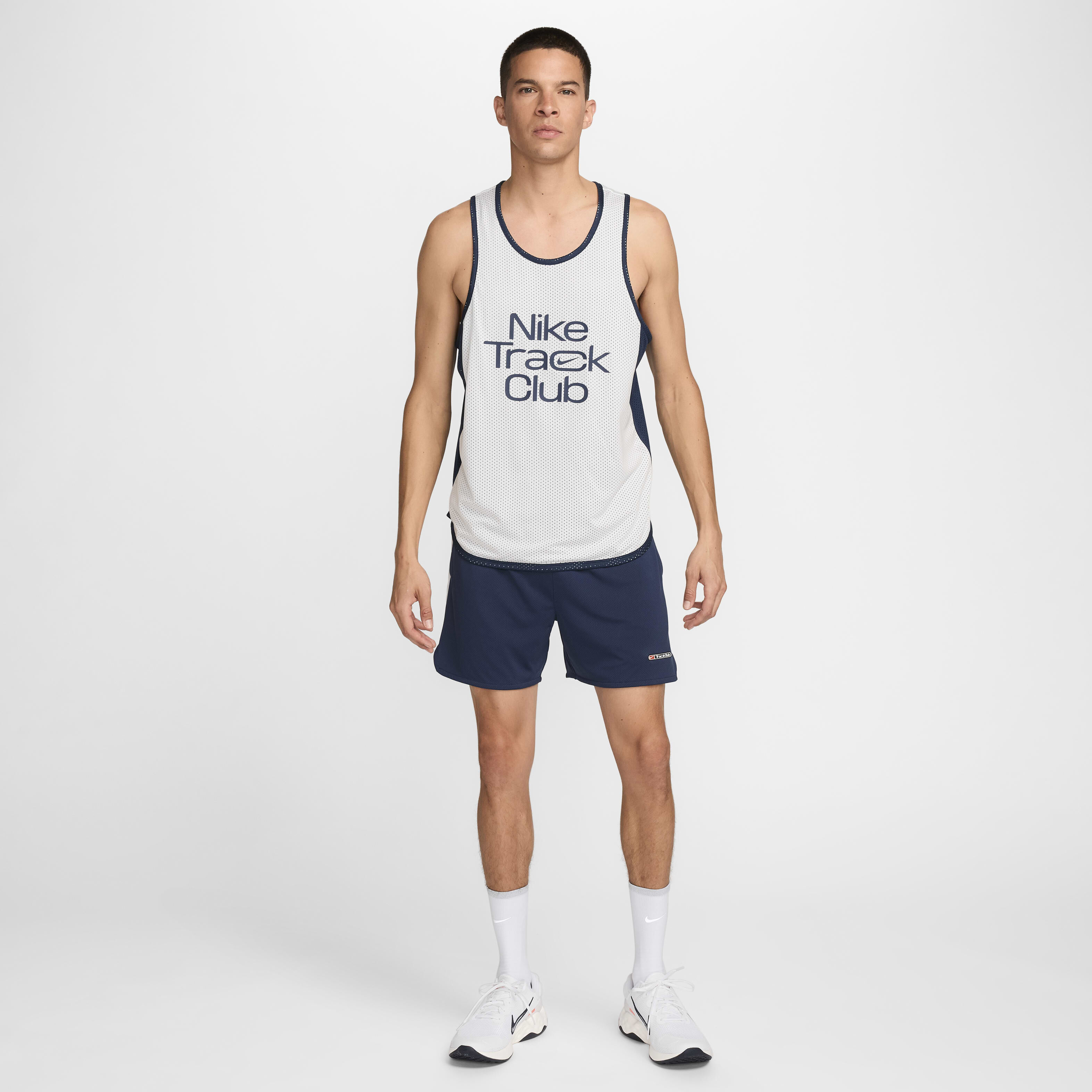 Nike Track Club image number 8