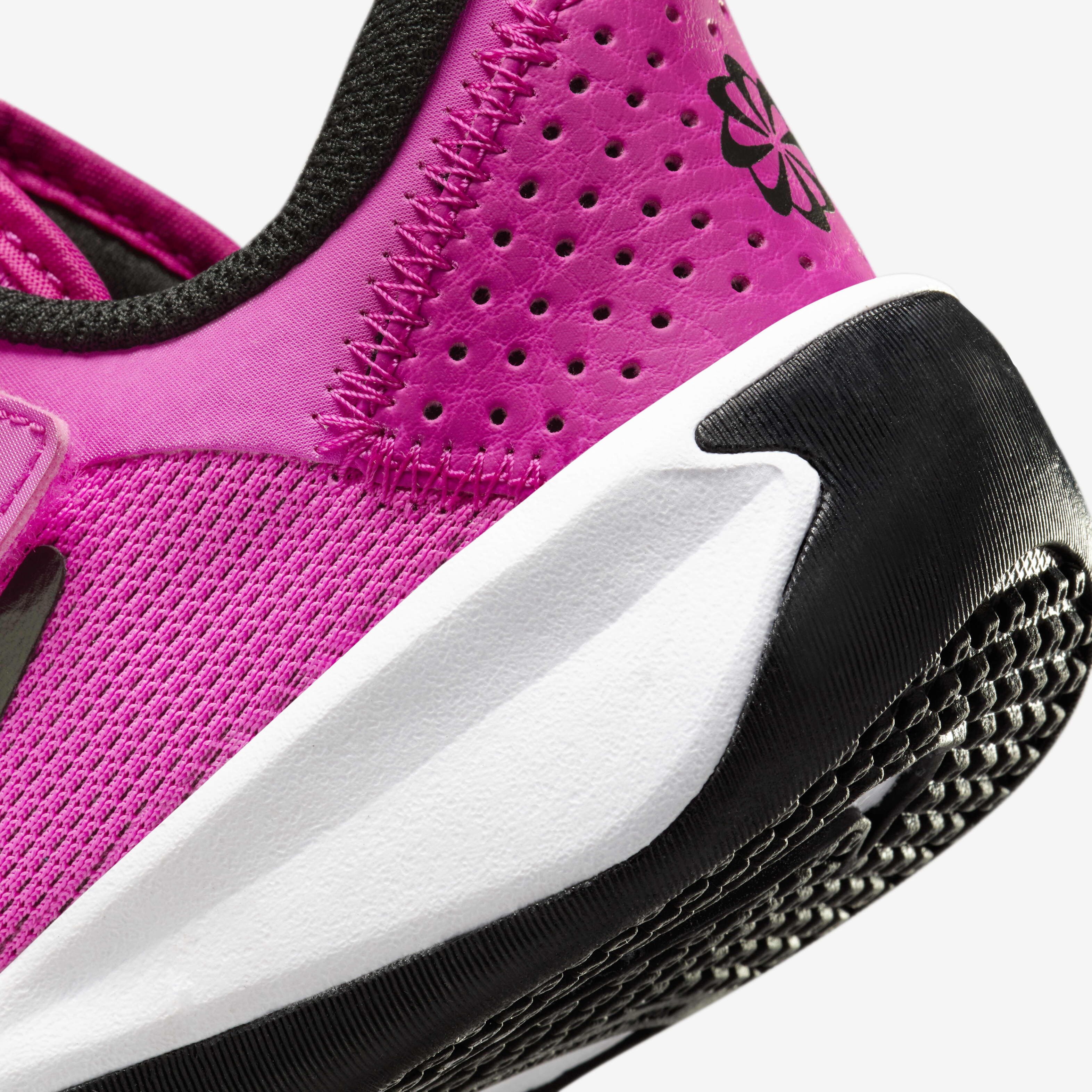 Nike Omni Multi-Court image number 7