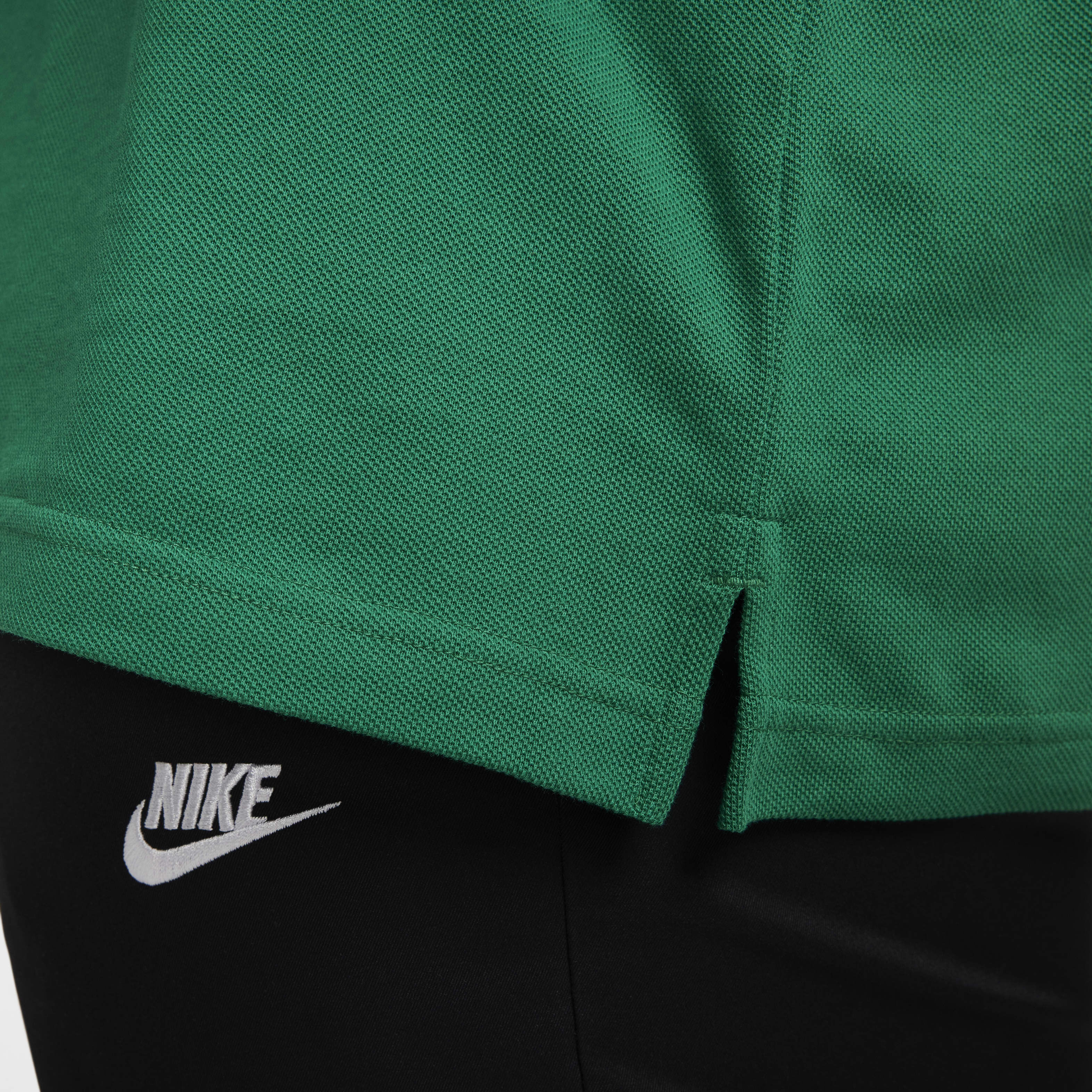 نايكي كلوب image number 10