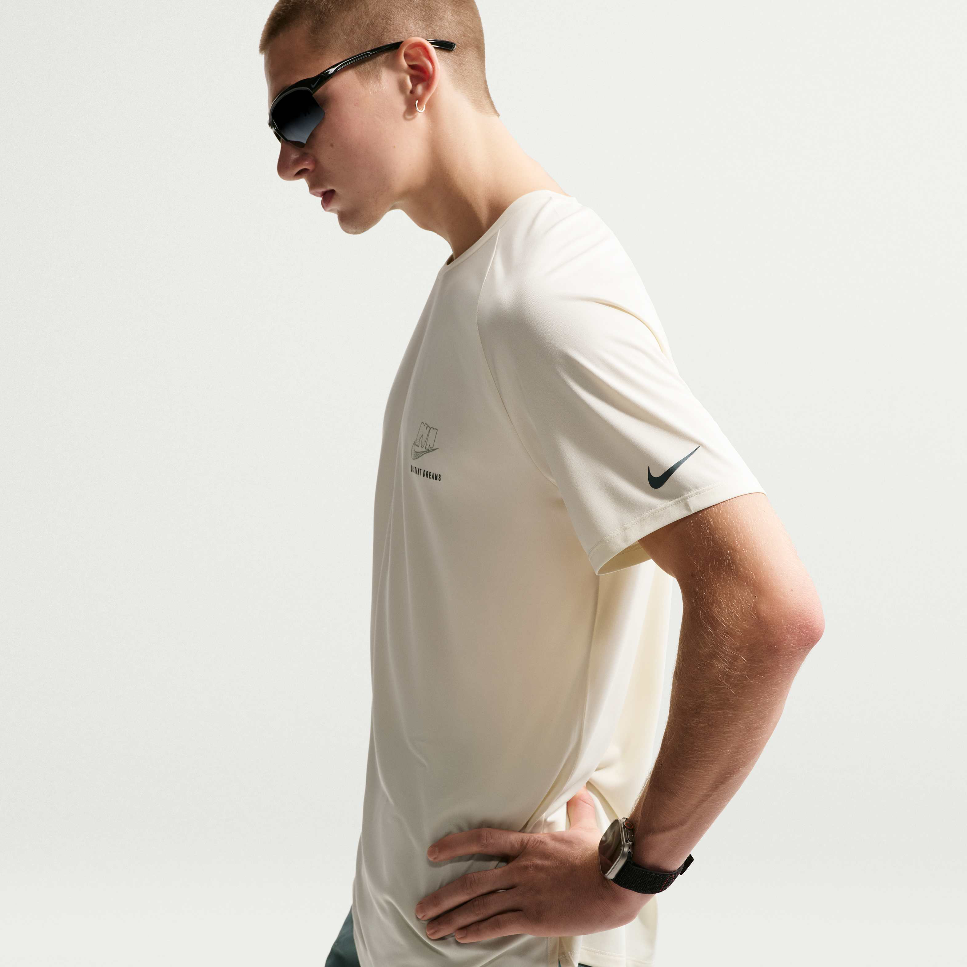 Nike Stride image number 2