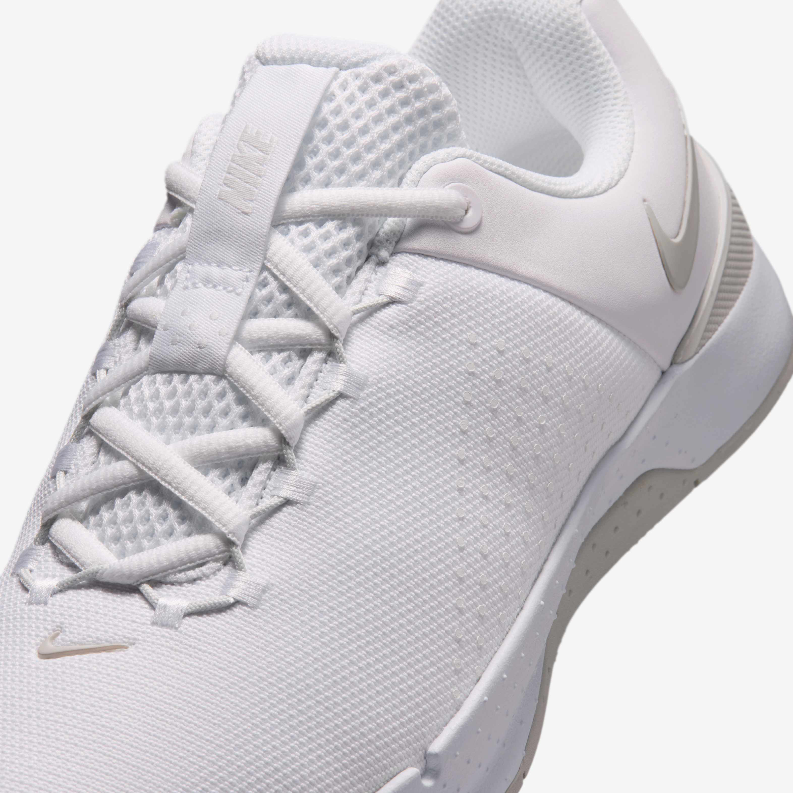 Nike MC Trainer 4 image number 6