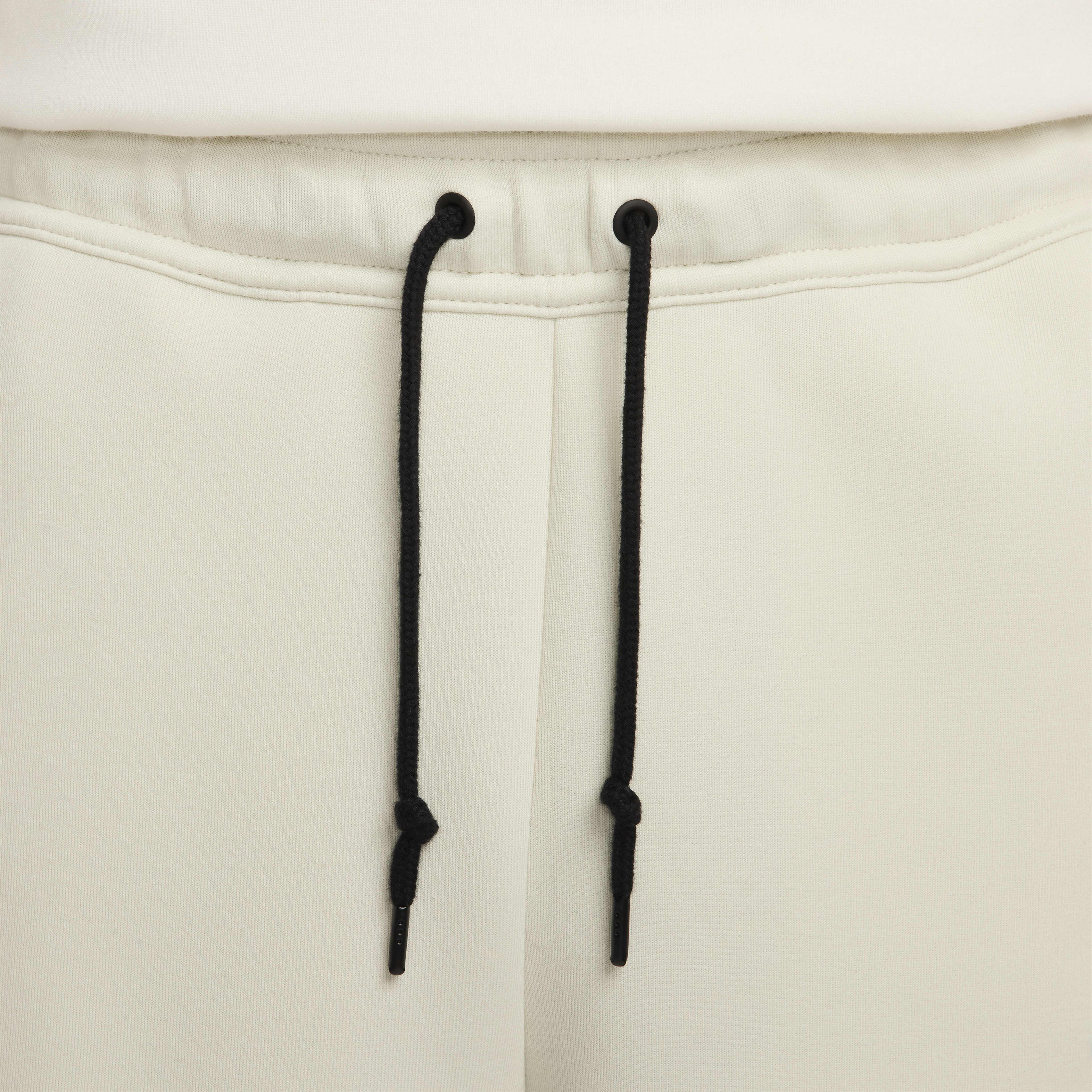 نايكي سبورتسوير تك فليس image number 3