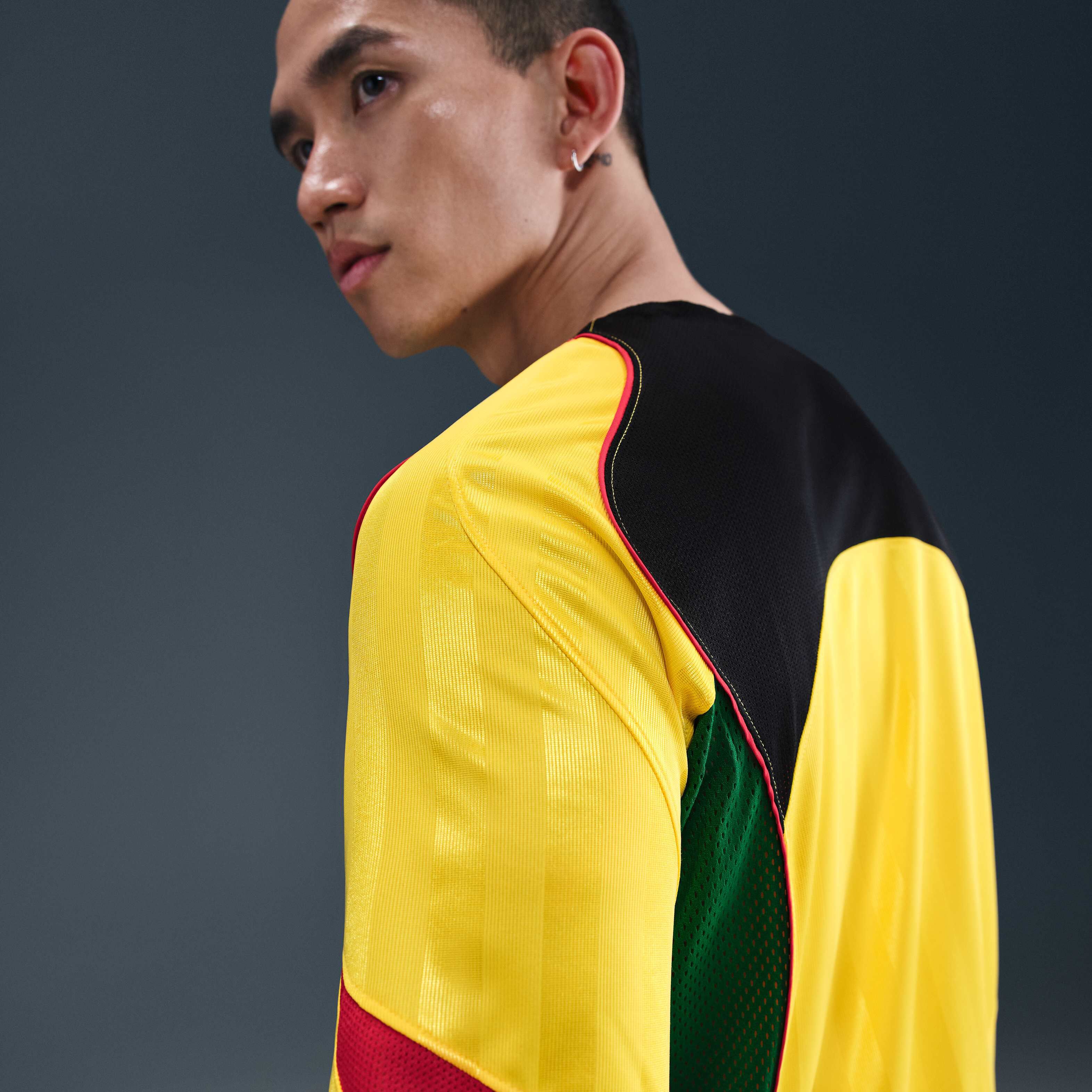 نايكي توتال 90 image number 4