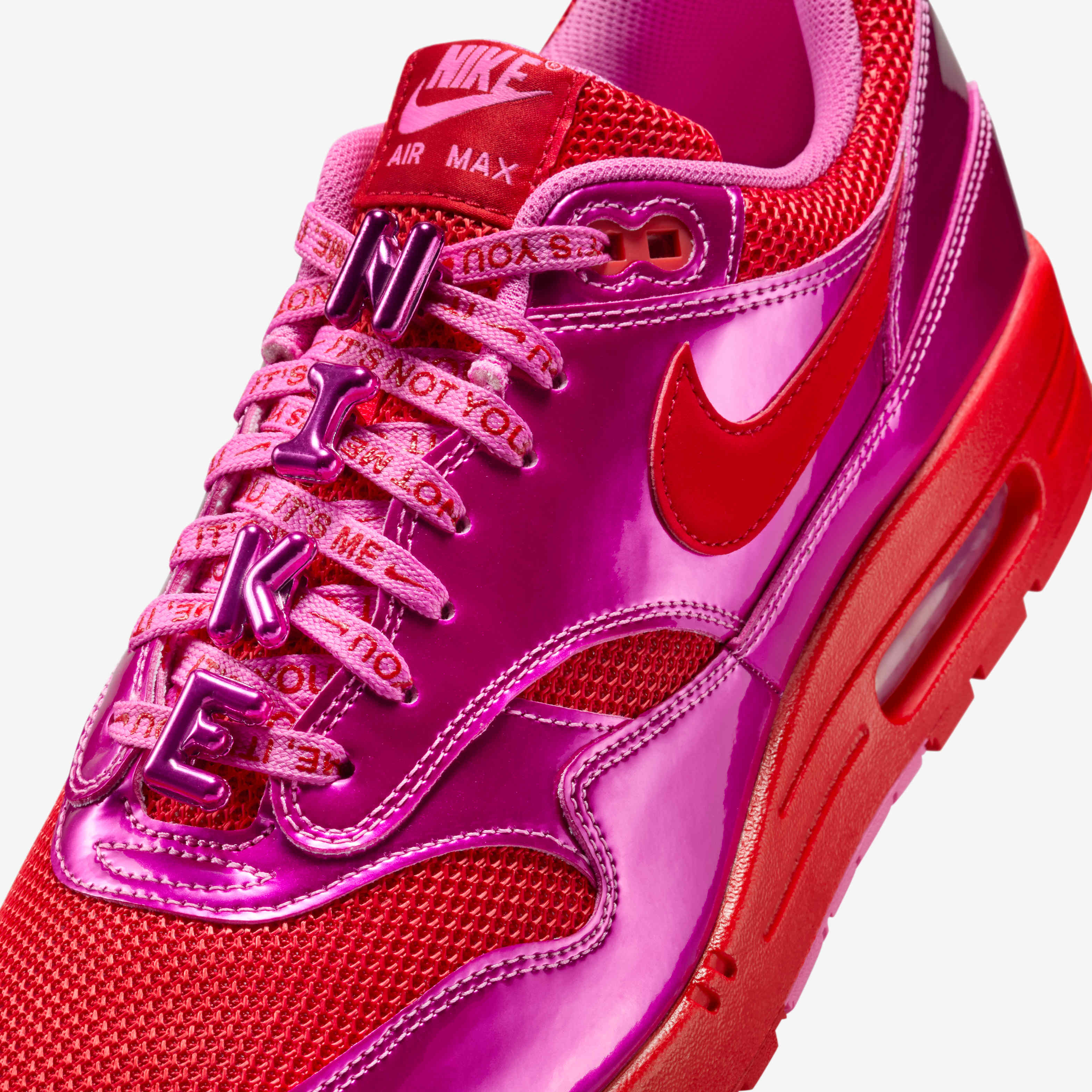 pink red nike
