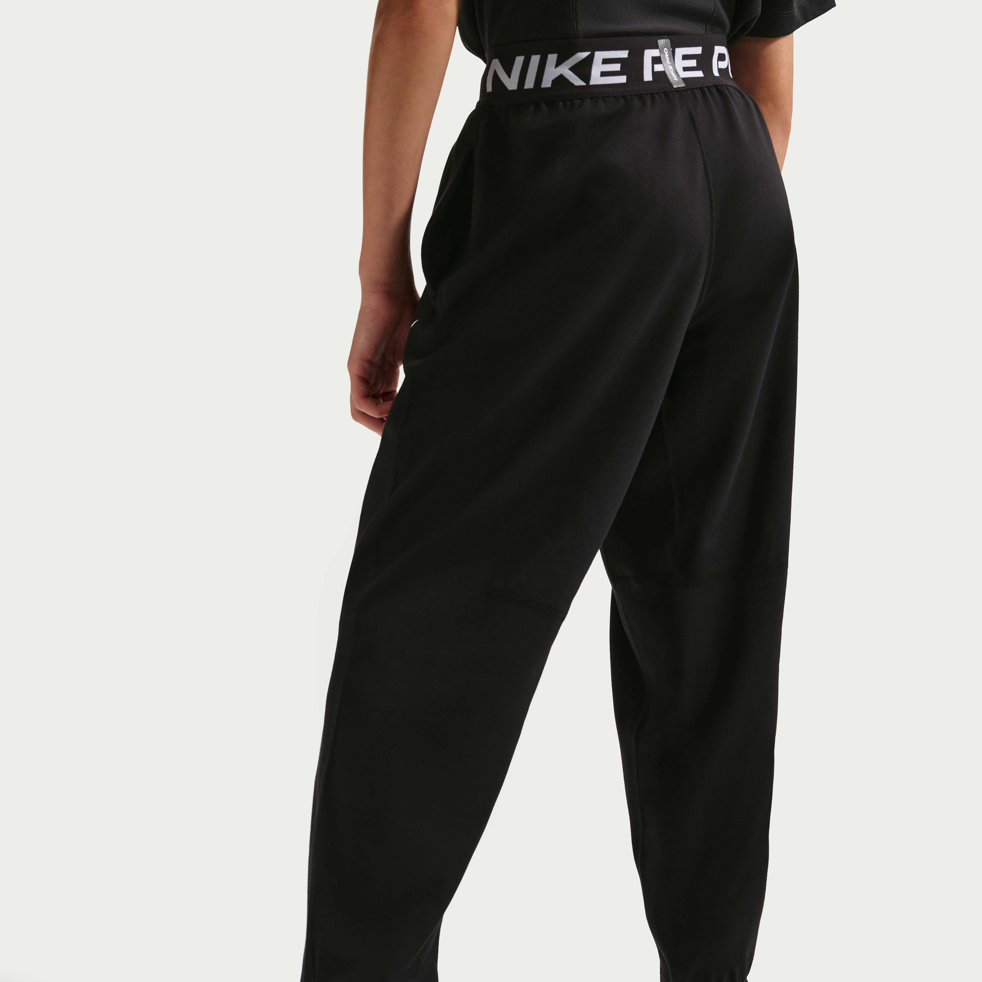 Nike Pro image number 2