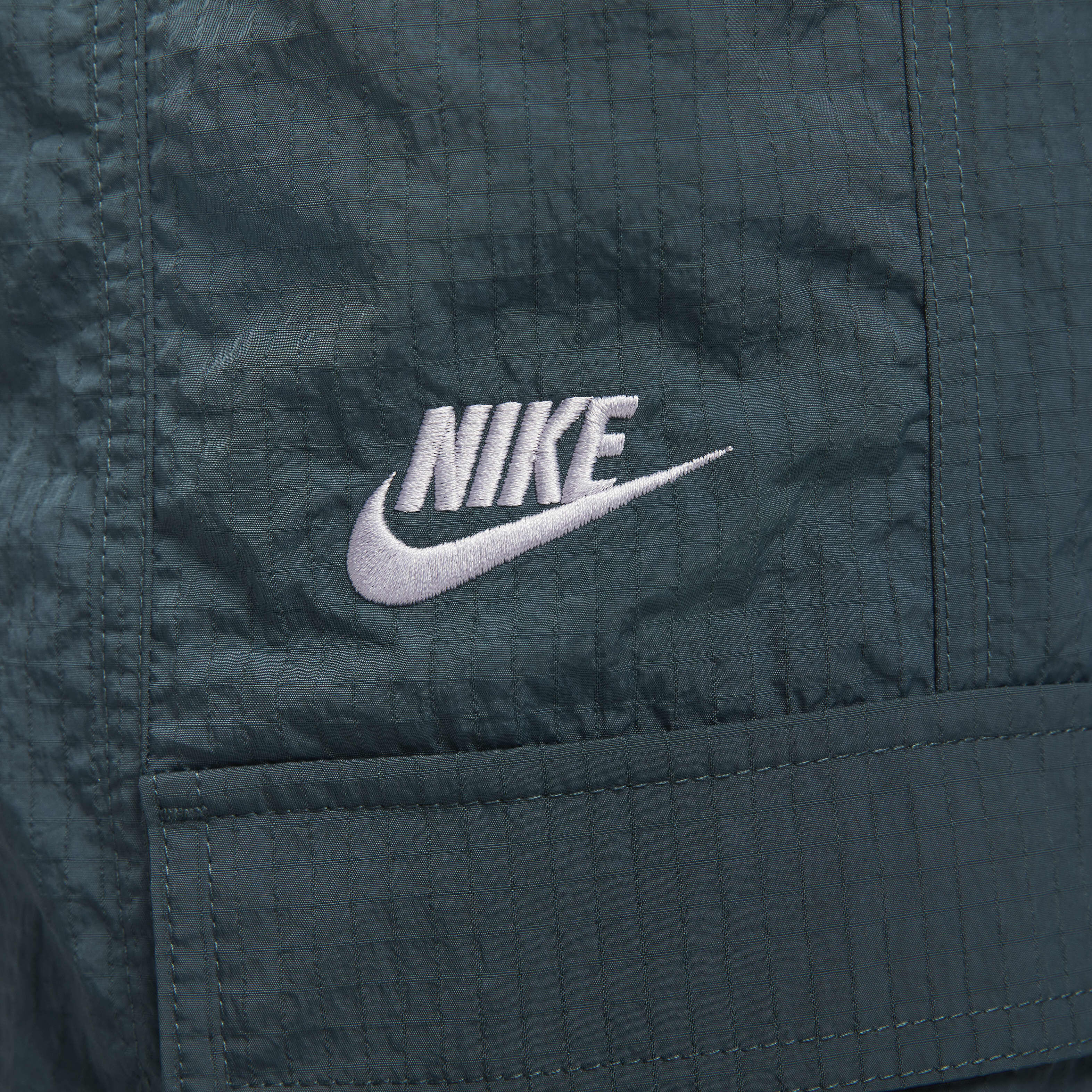 Nike Sportswear image number 3