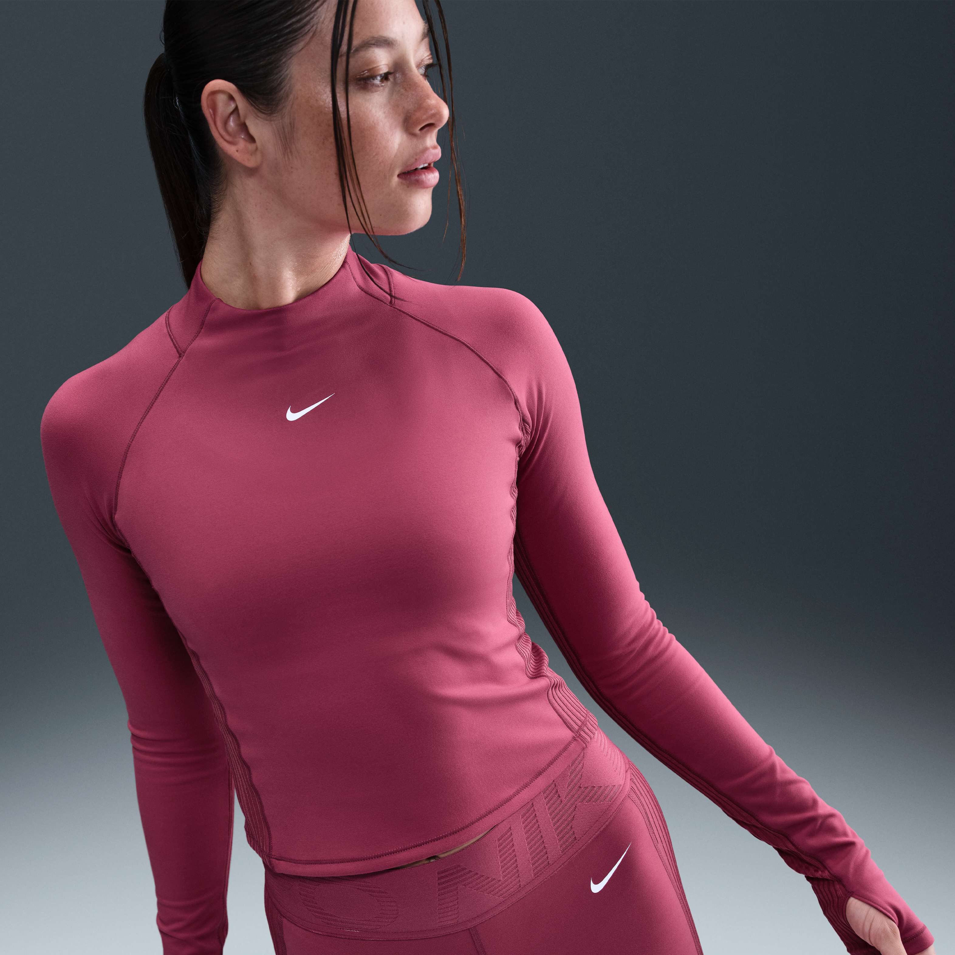 Nike Pro image number 0