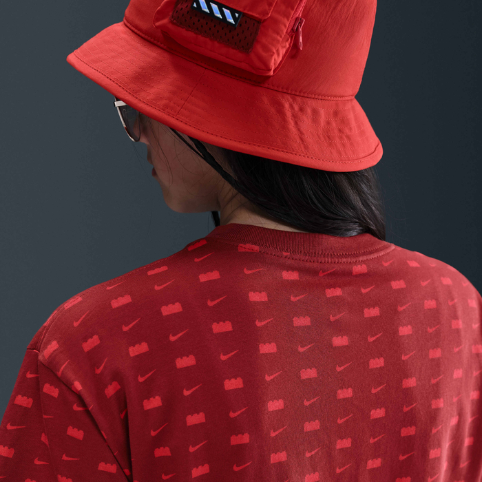 تشكيلة نايكي وليغو image number 1 تشكيلة نايكي وليغو image number 1