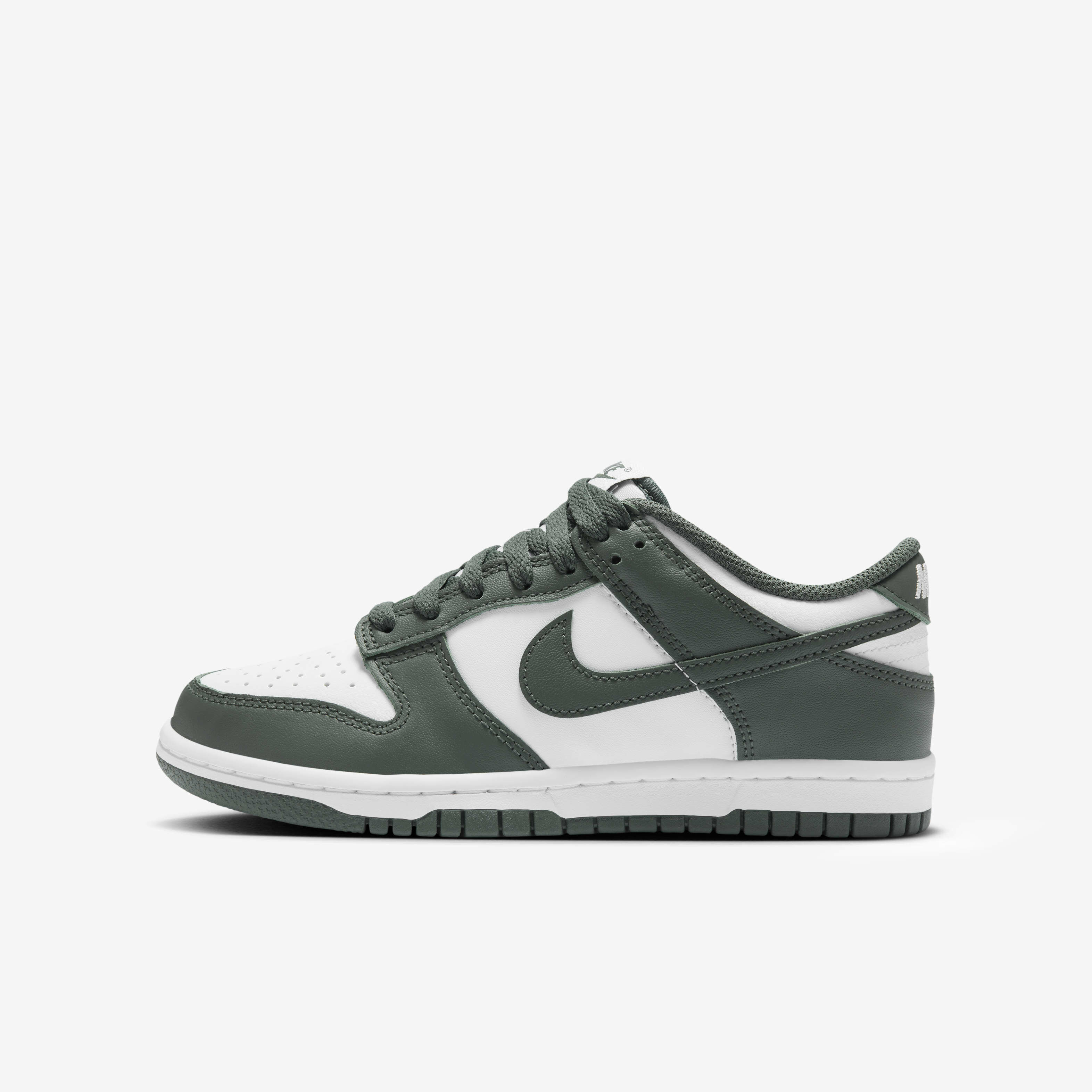 Shoes Nike Kuwait