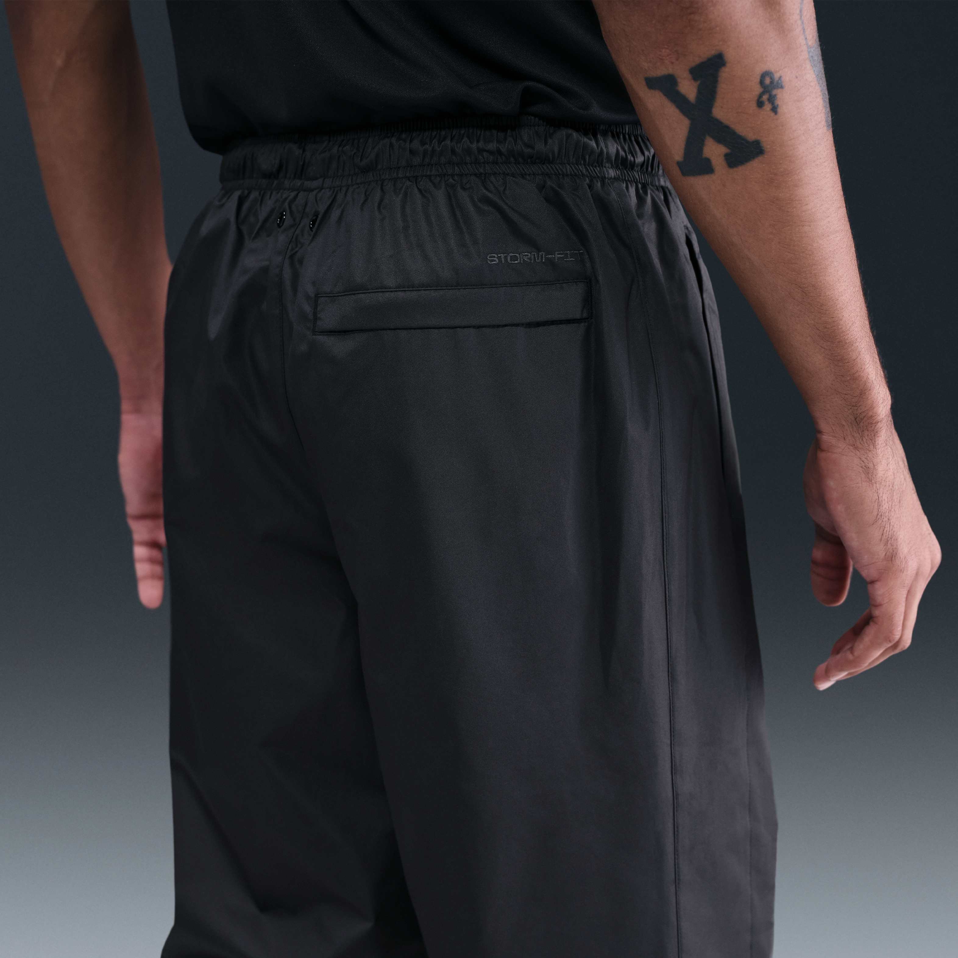 Nike Windrunner image number 2
