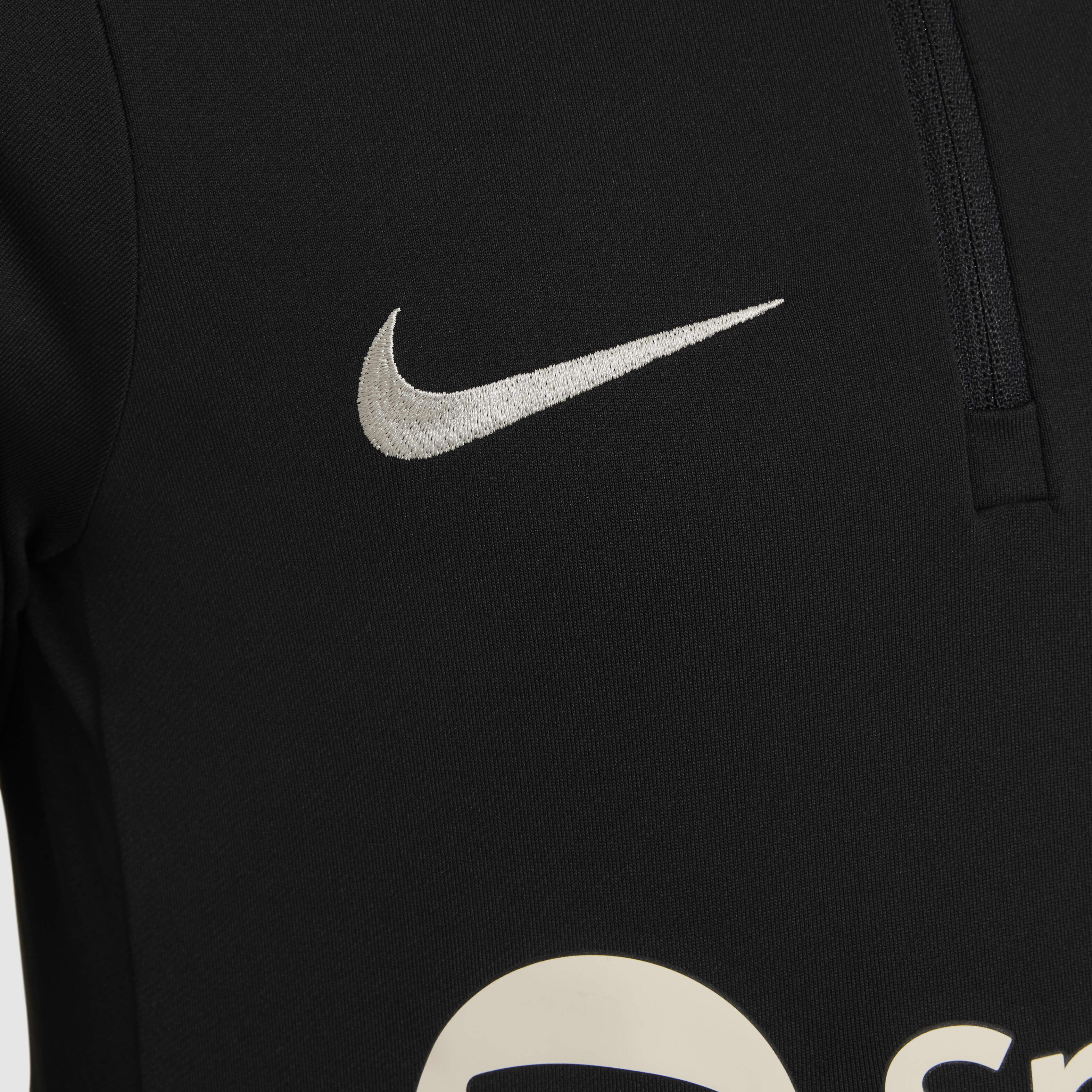 FC Barcelona Nike ピステセット Buy F.C. Barcelona Strike Older Kids' Nike Dri-FIT Football