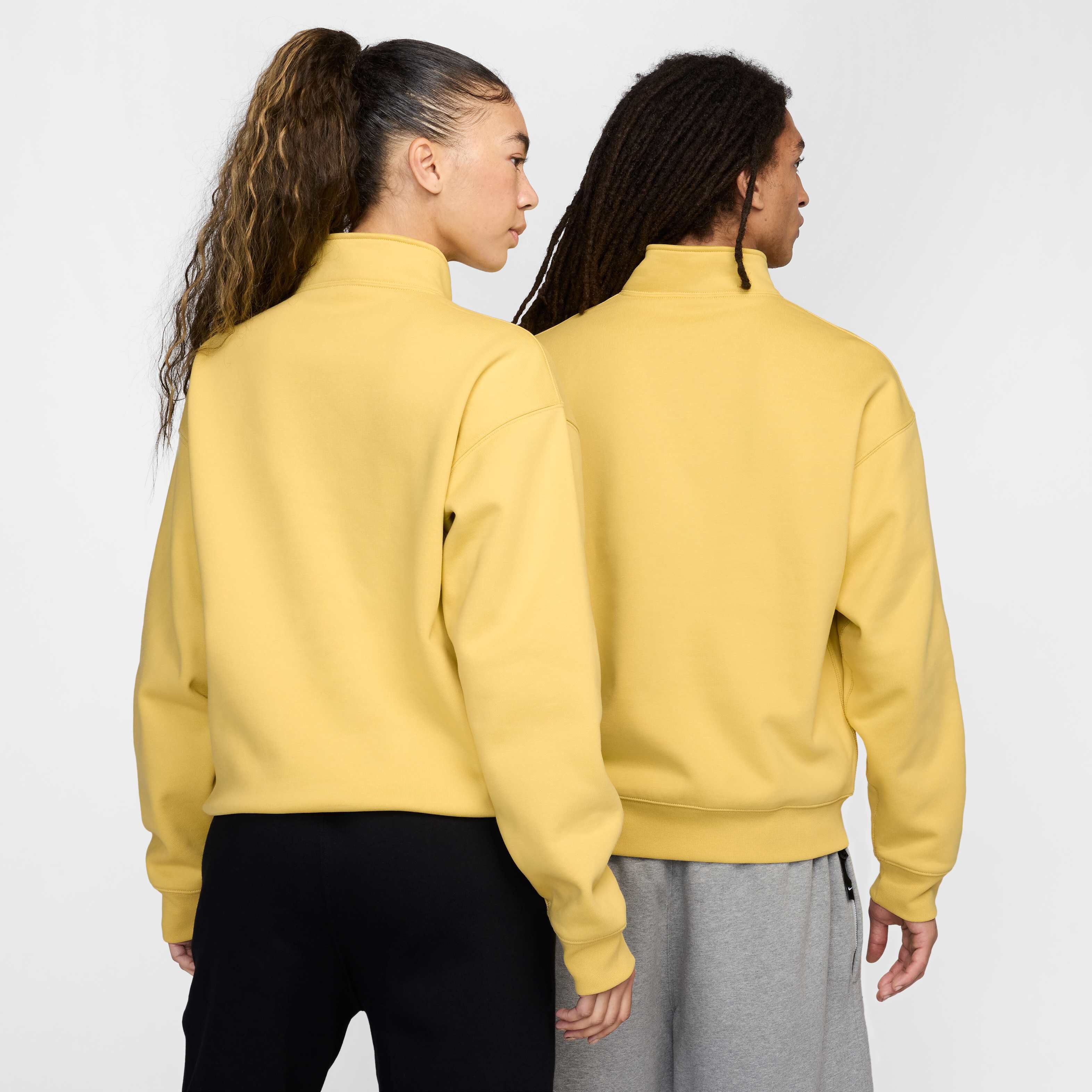 نايكي سولو سووش image number 1