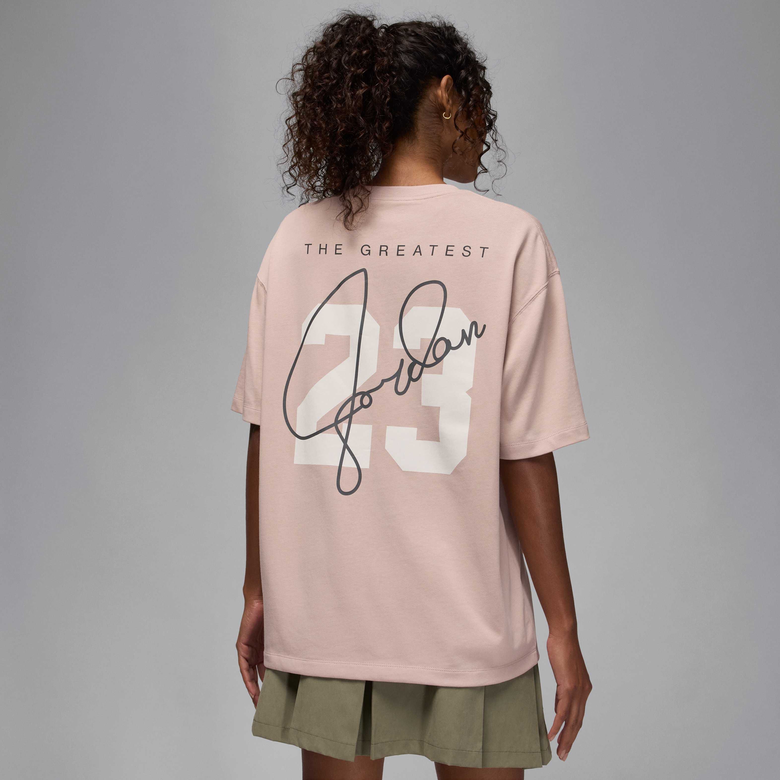 Jordan Essentials image number 1