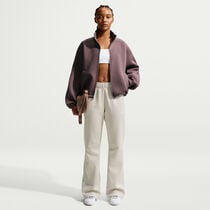 نايكي سبورتسوير