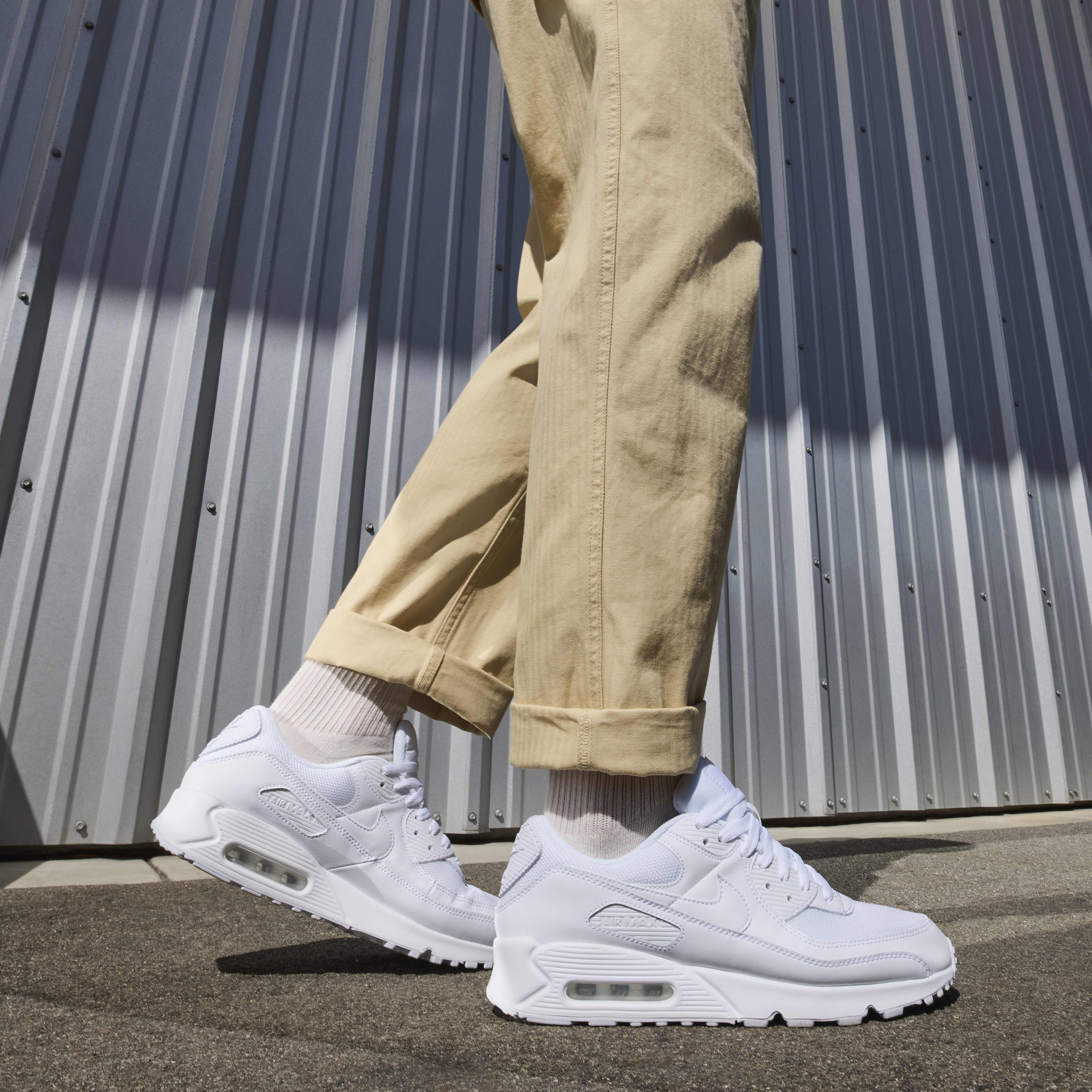 Buy Nike Air Max 90 Men s Shoe Nike Kuwait Official