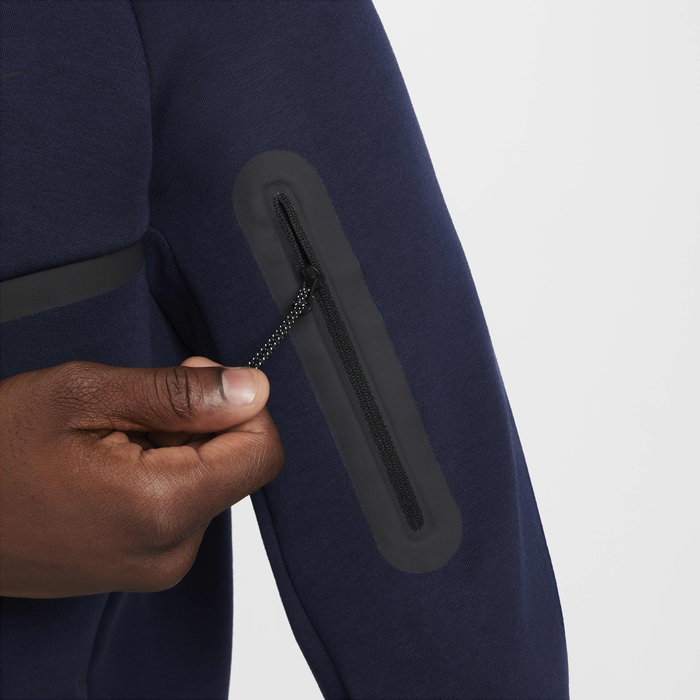 Nike Tech image number 5 Nike Tech image number 5