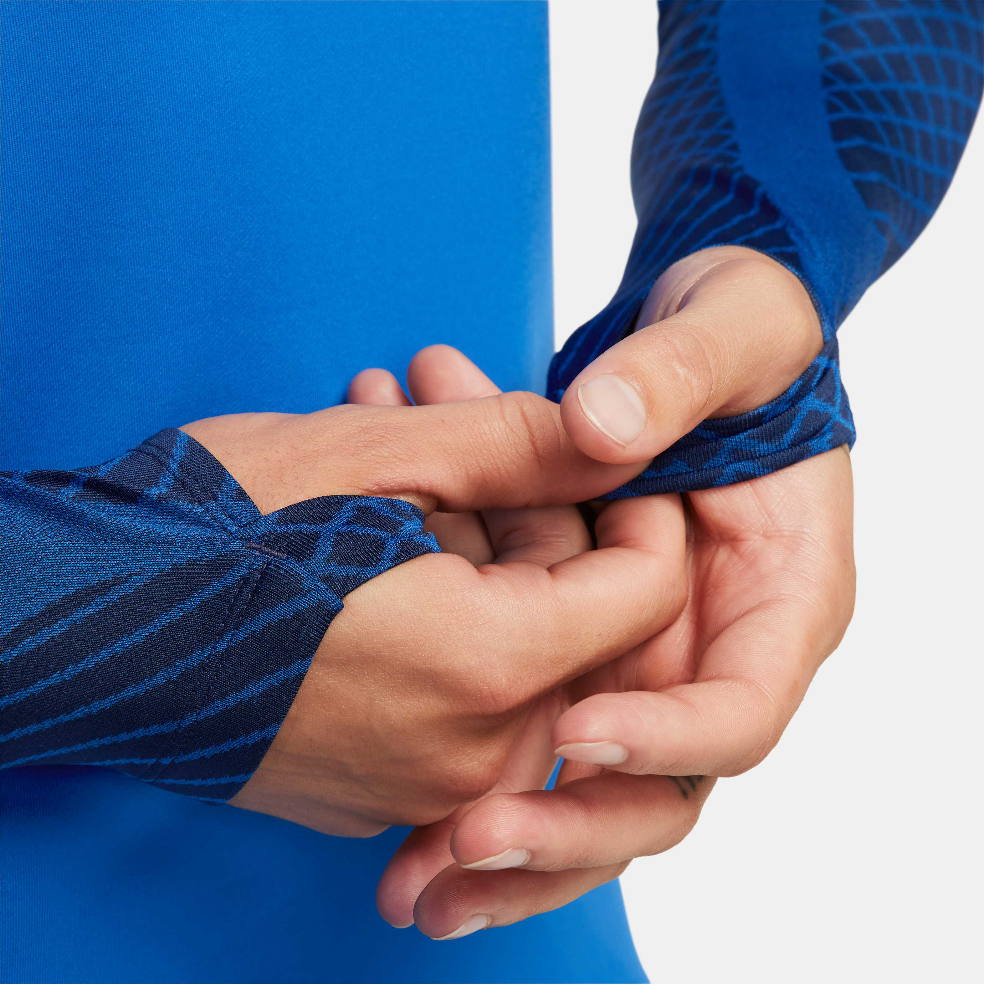 Men's Dri-FIT Strike Drill Soccer Top image number 3