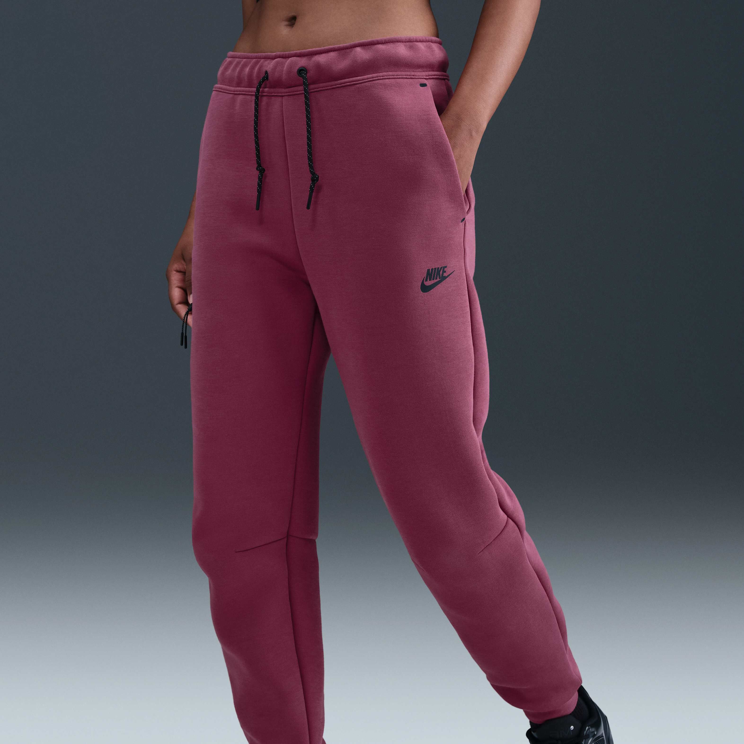nike tech fleece beetroot