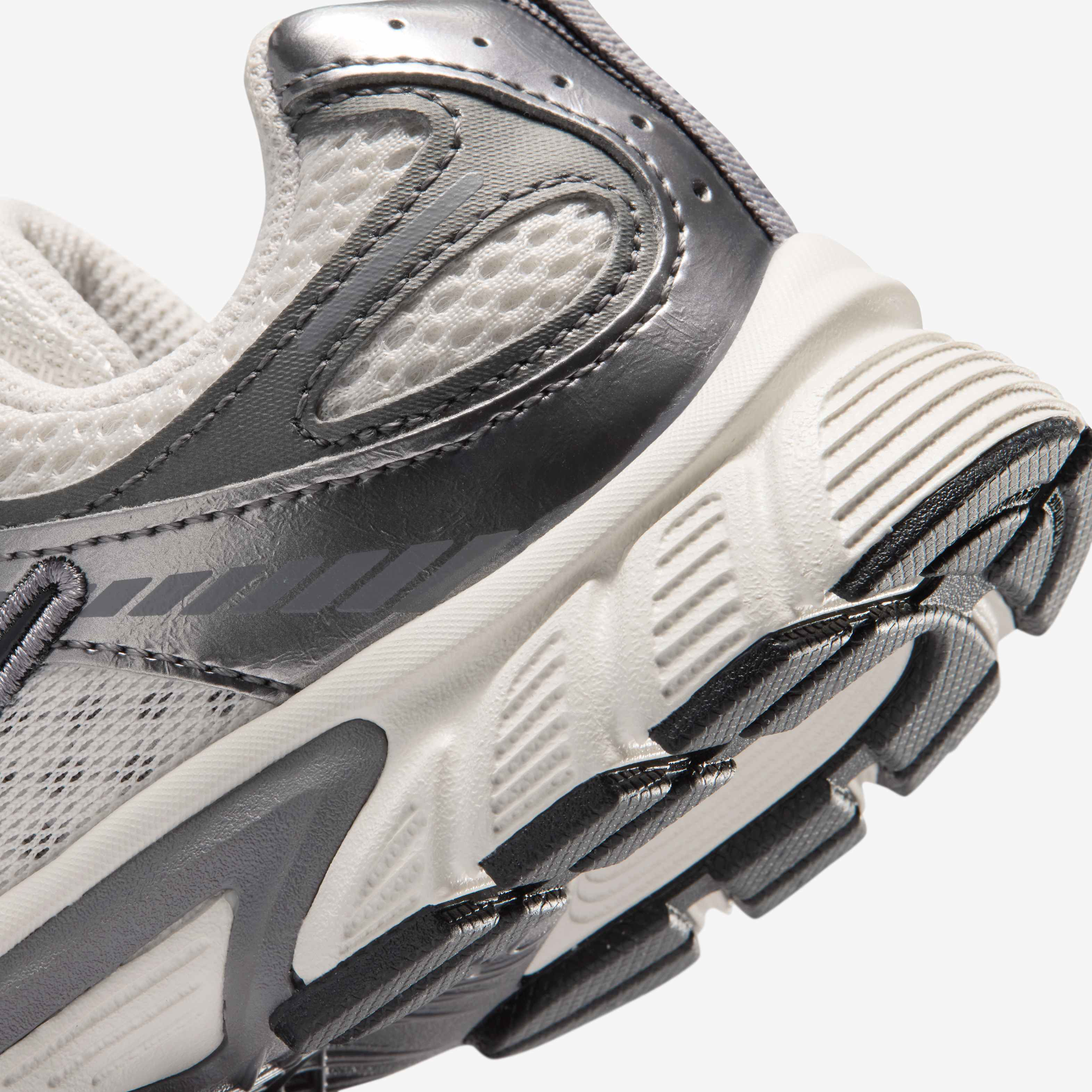 Nike V5 RNR image number 7