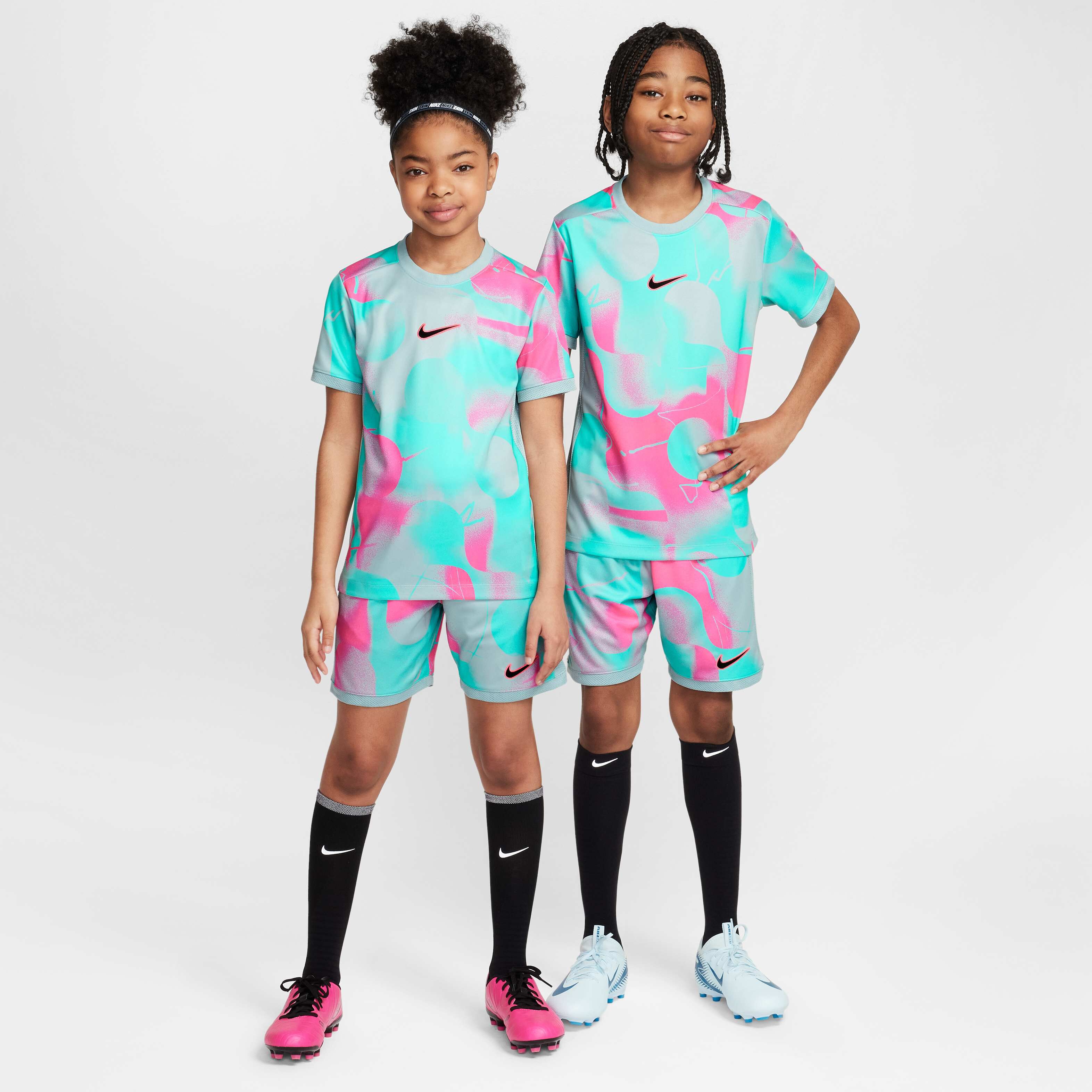 نايكي أكاديمي بلس image number 4