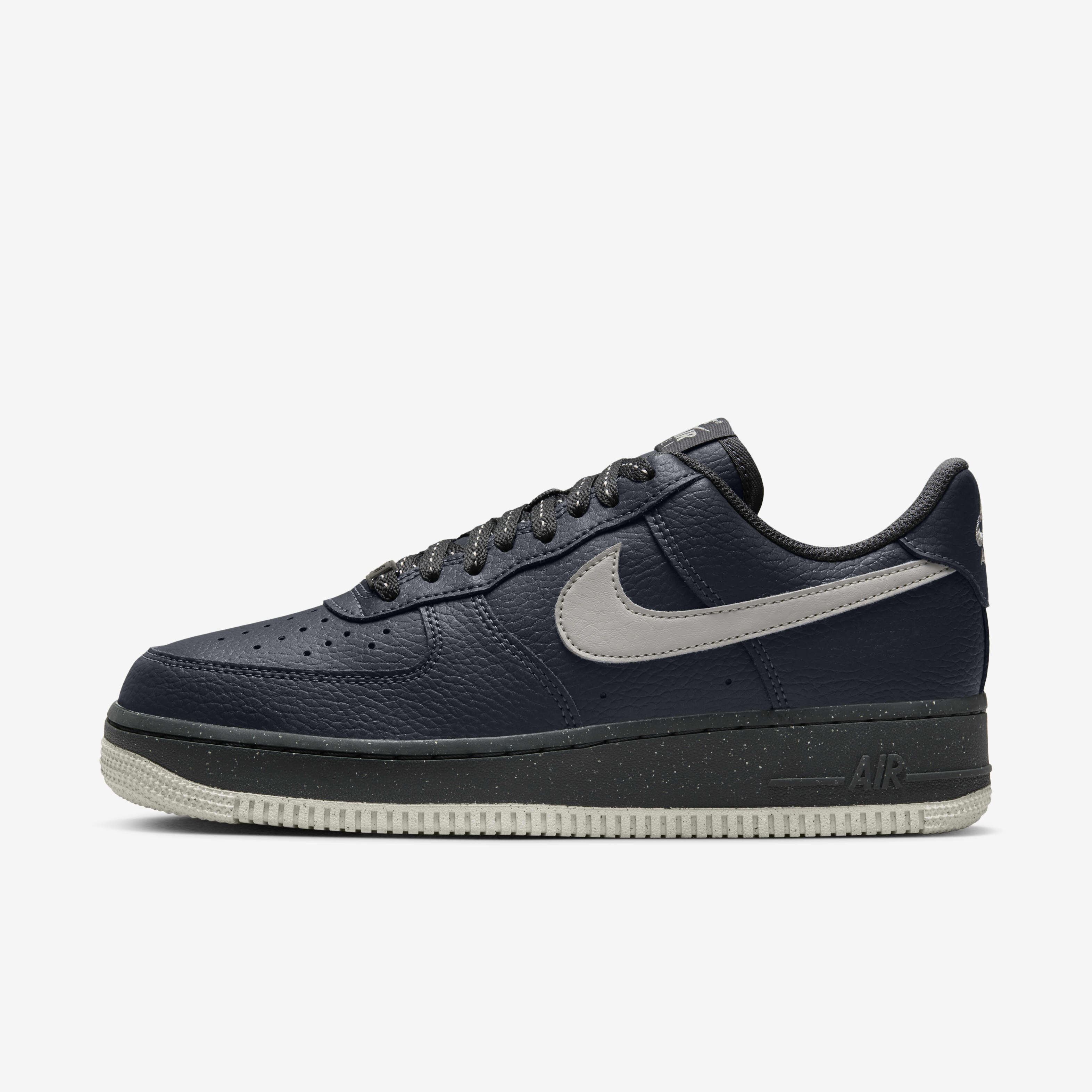 Nike Air Force 1 '07 image number 0