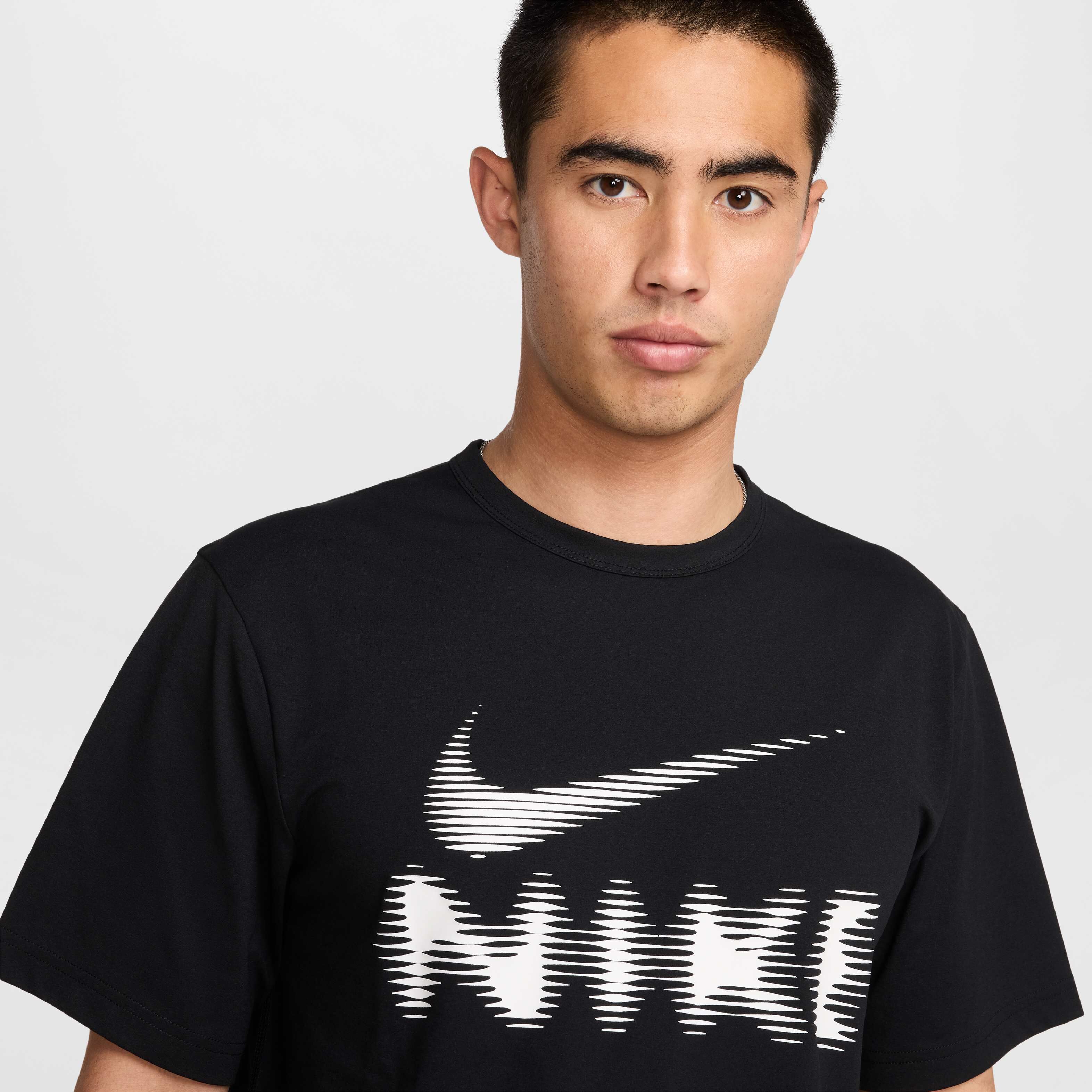 ★Nike★ High Verse Dry Fit UV Versatile T-Shirt M Black HQ7 Nike Trail Men's Dri-FIT ADV UV Running Shirt Jacket. Nike.com