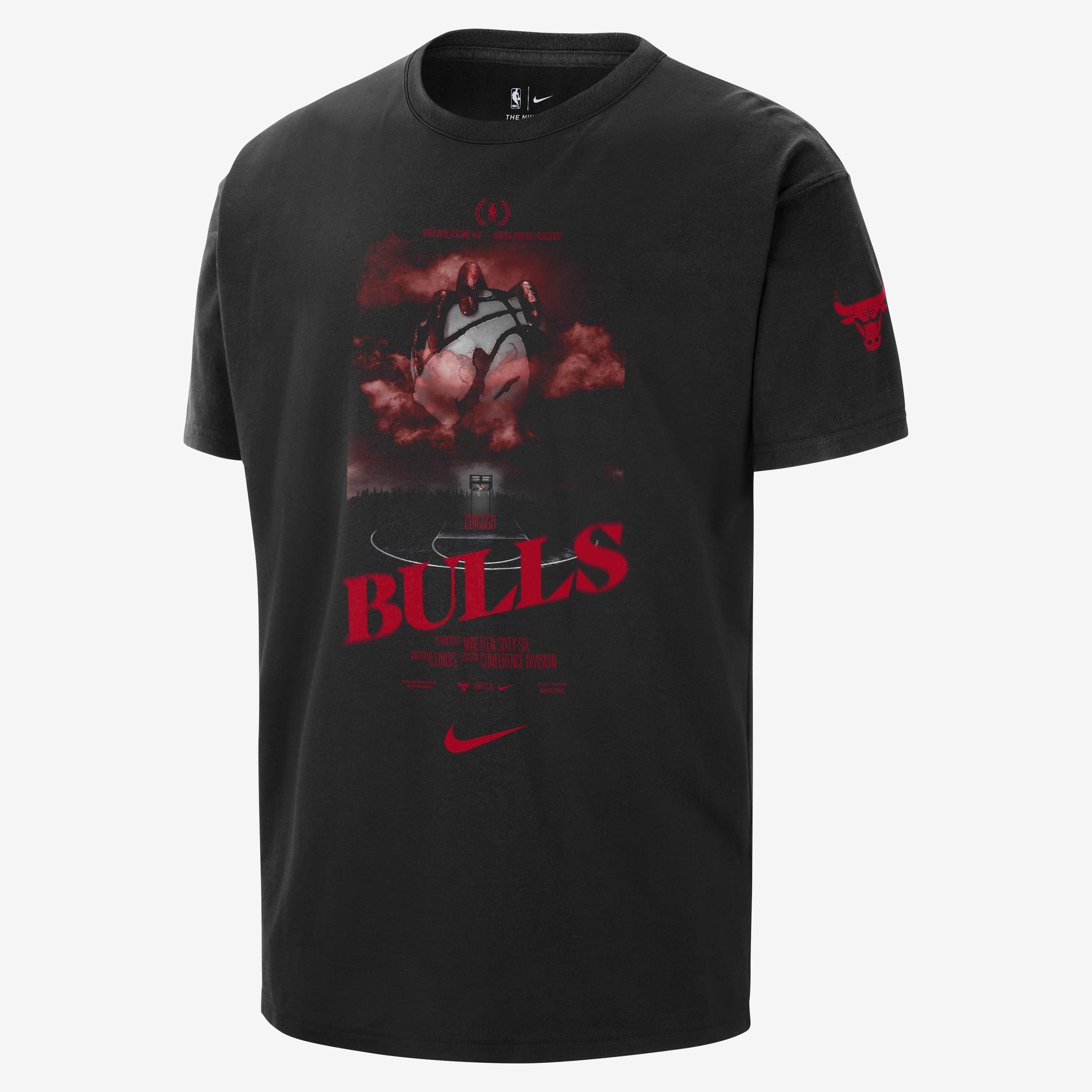Buy Chicago Bulls Courtside Men s Nike NBA T Shirt Nike Kuwait Official