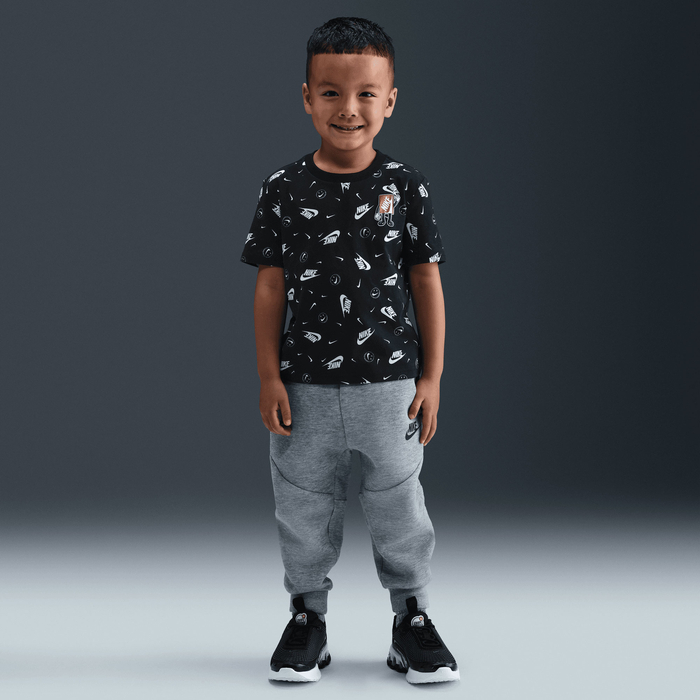 Nike image number 0 Nike image number 0