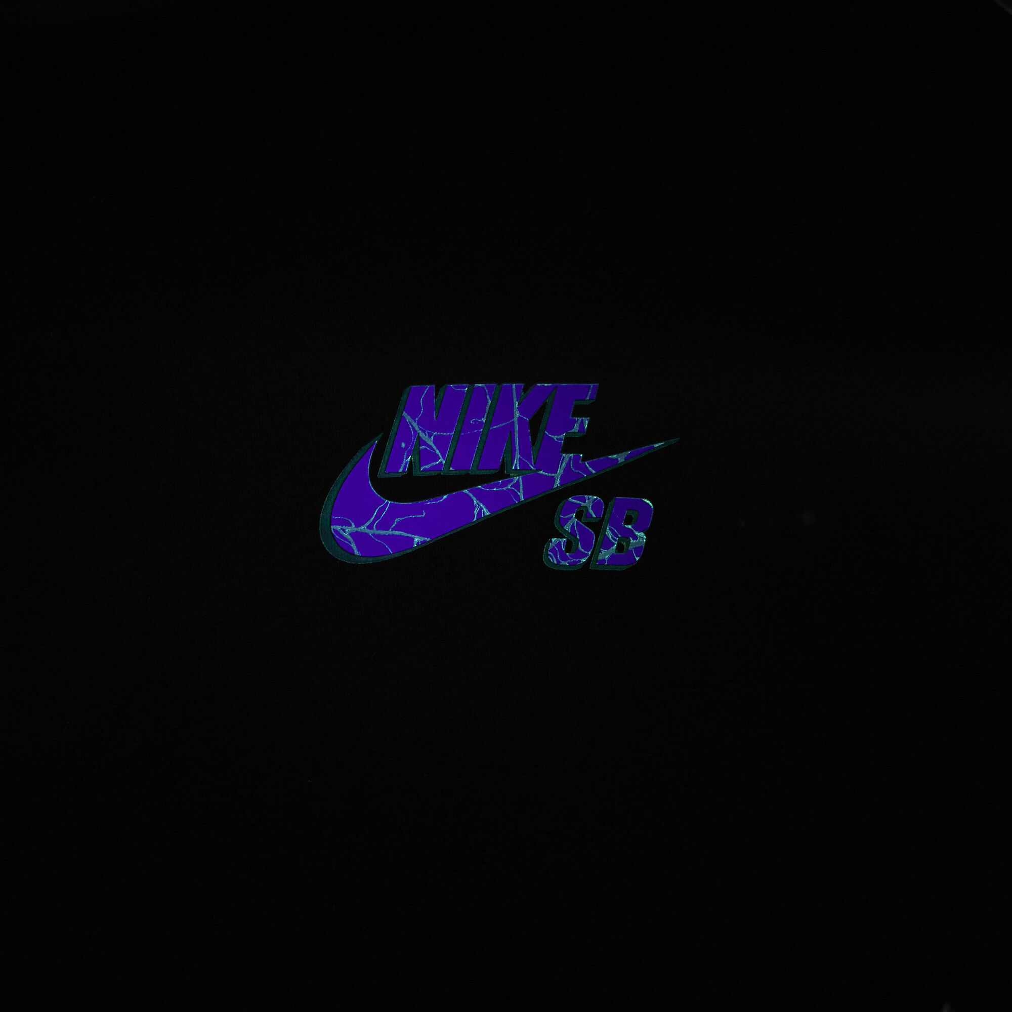 Zoom image