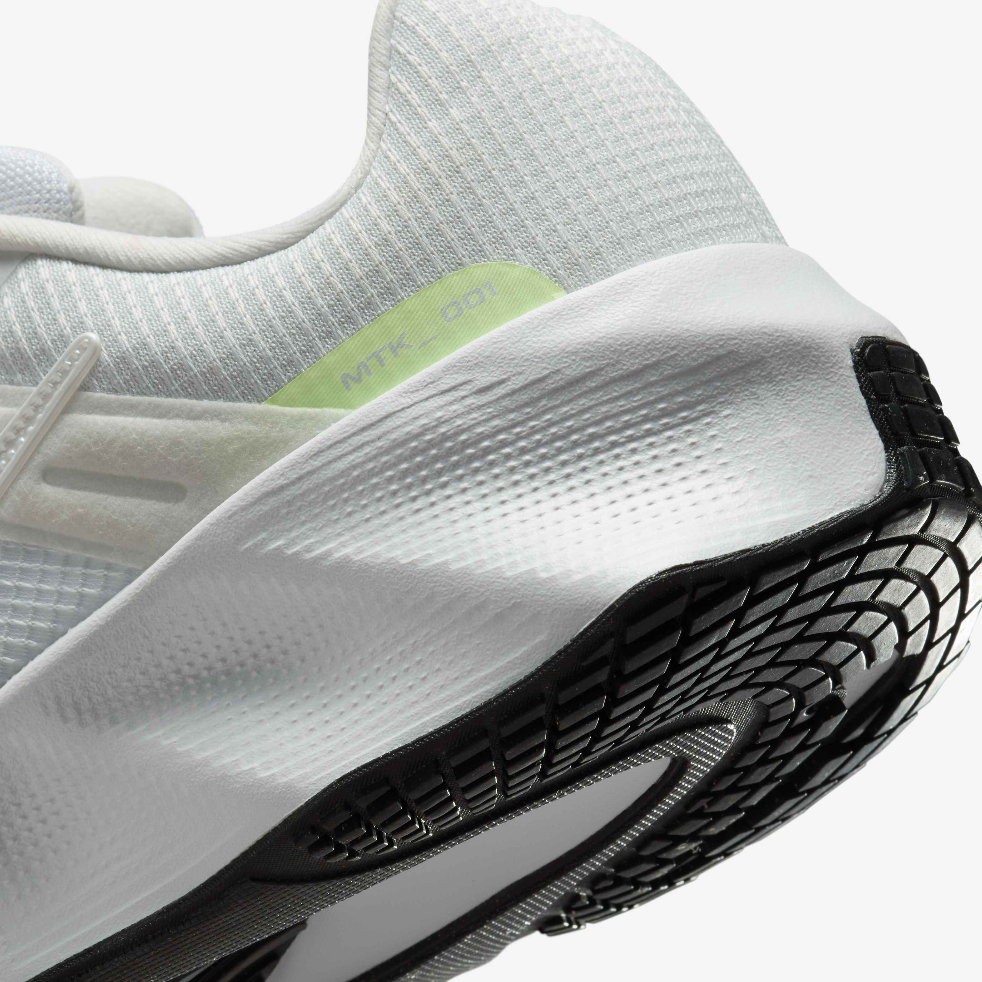 نايكي ميترو تك image number 7