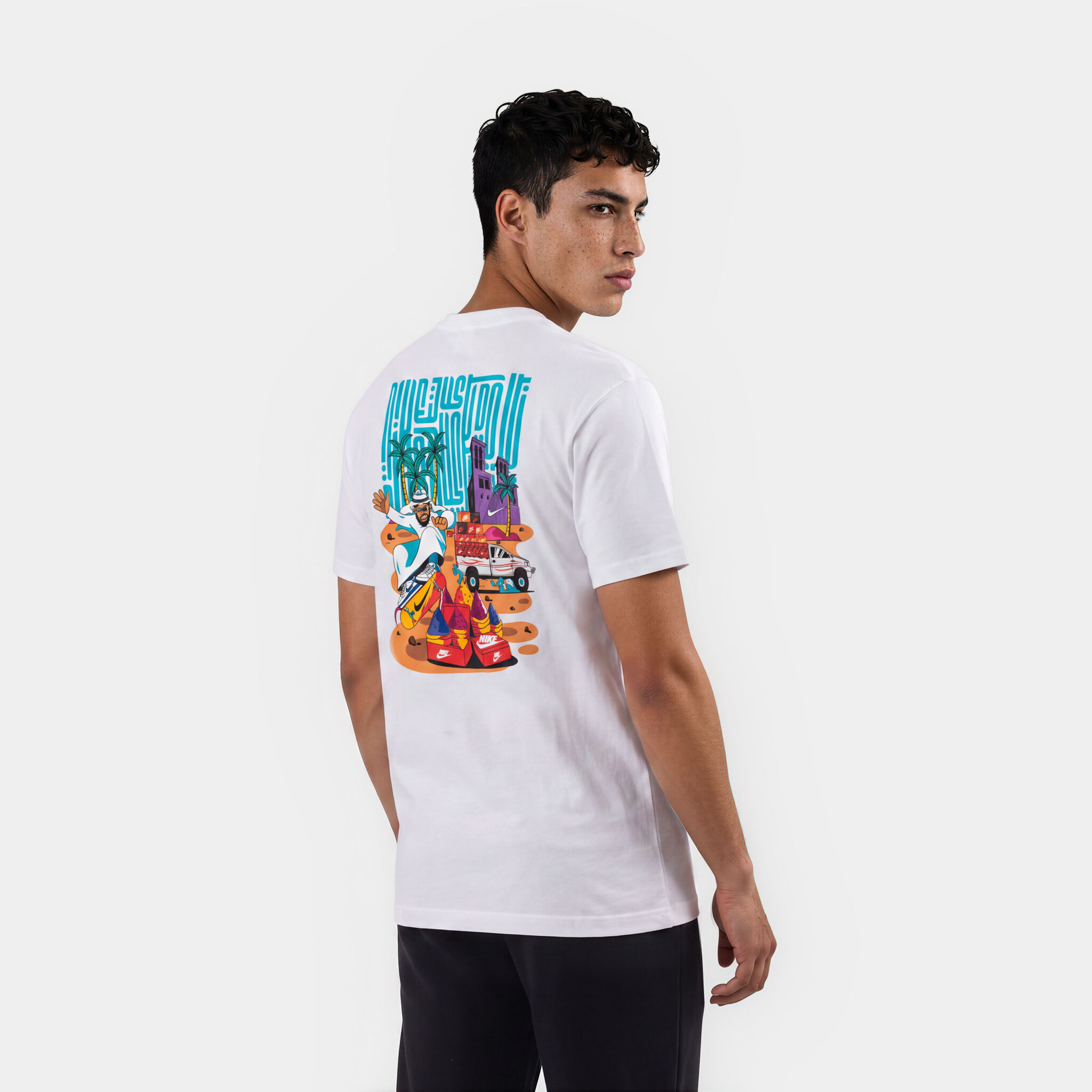 Nike City Tee - Dubai image number 2