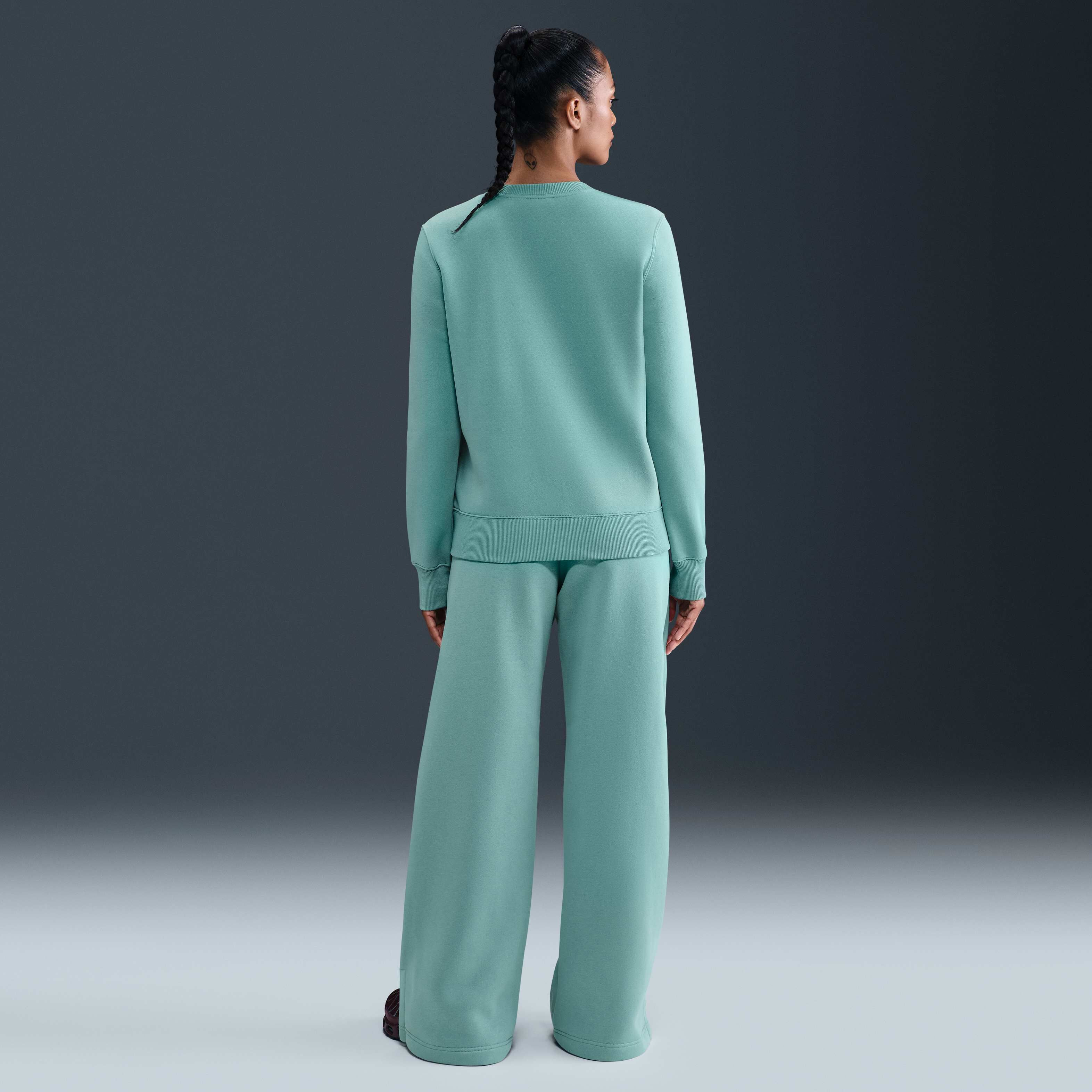 نايكي سبورتسوير فينيكس فليس image number 3