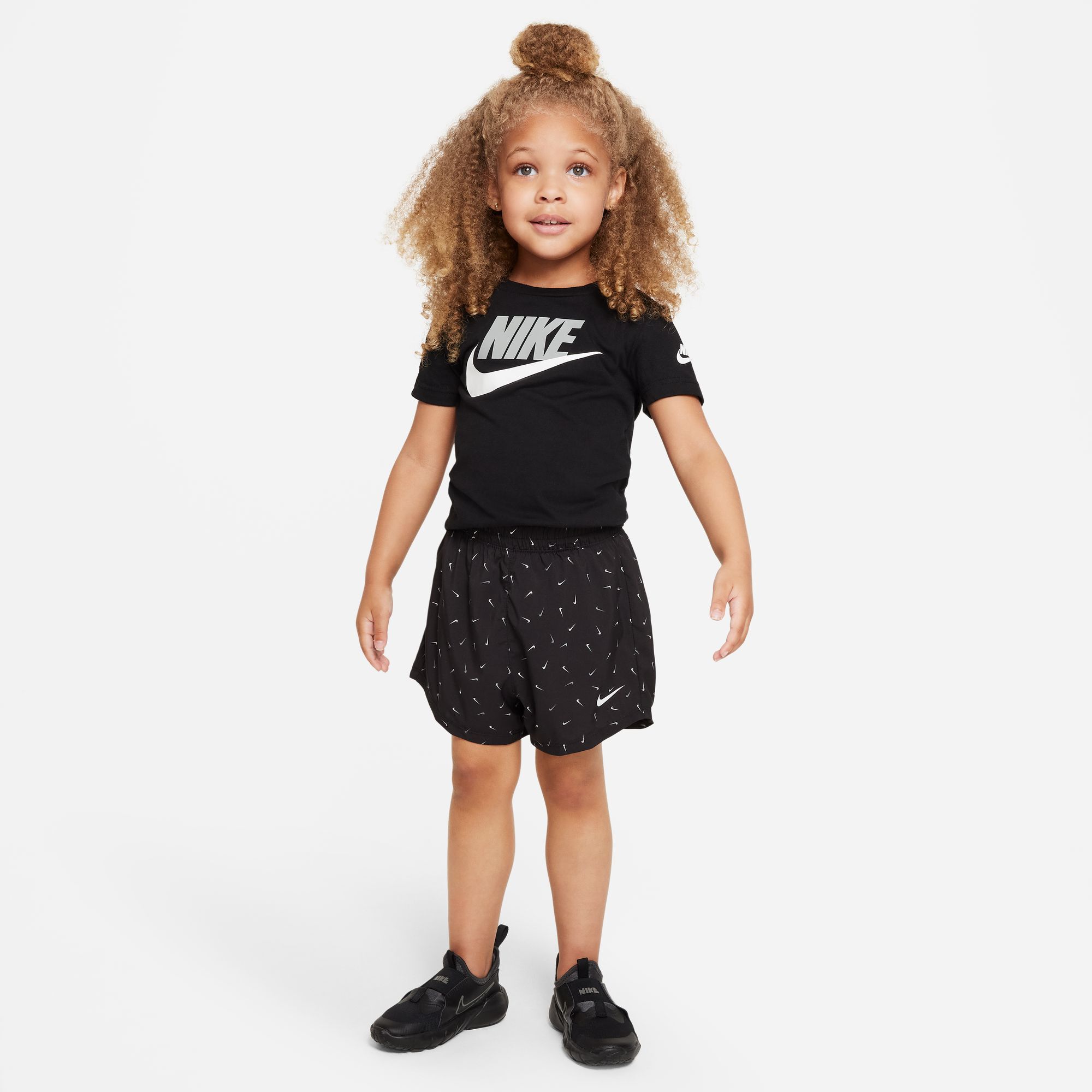Nike One Swooshfetti Shorts image number 5