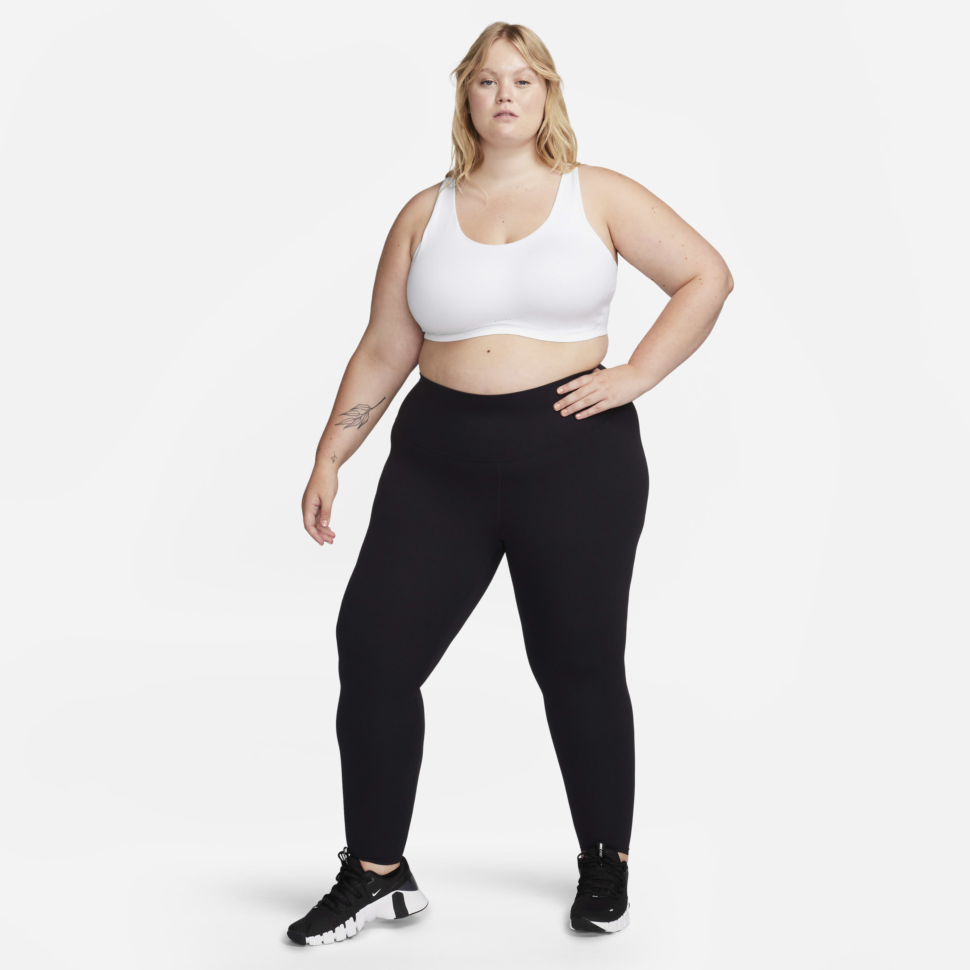 نايكي اليت كافريدج image number 13