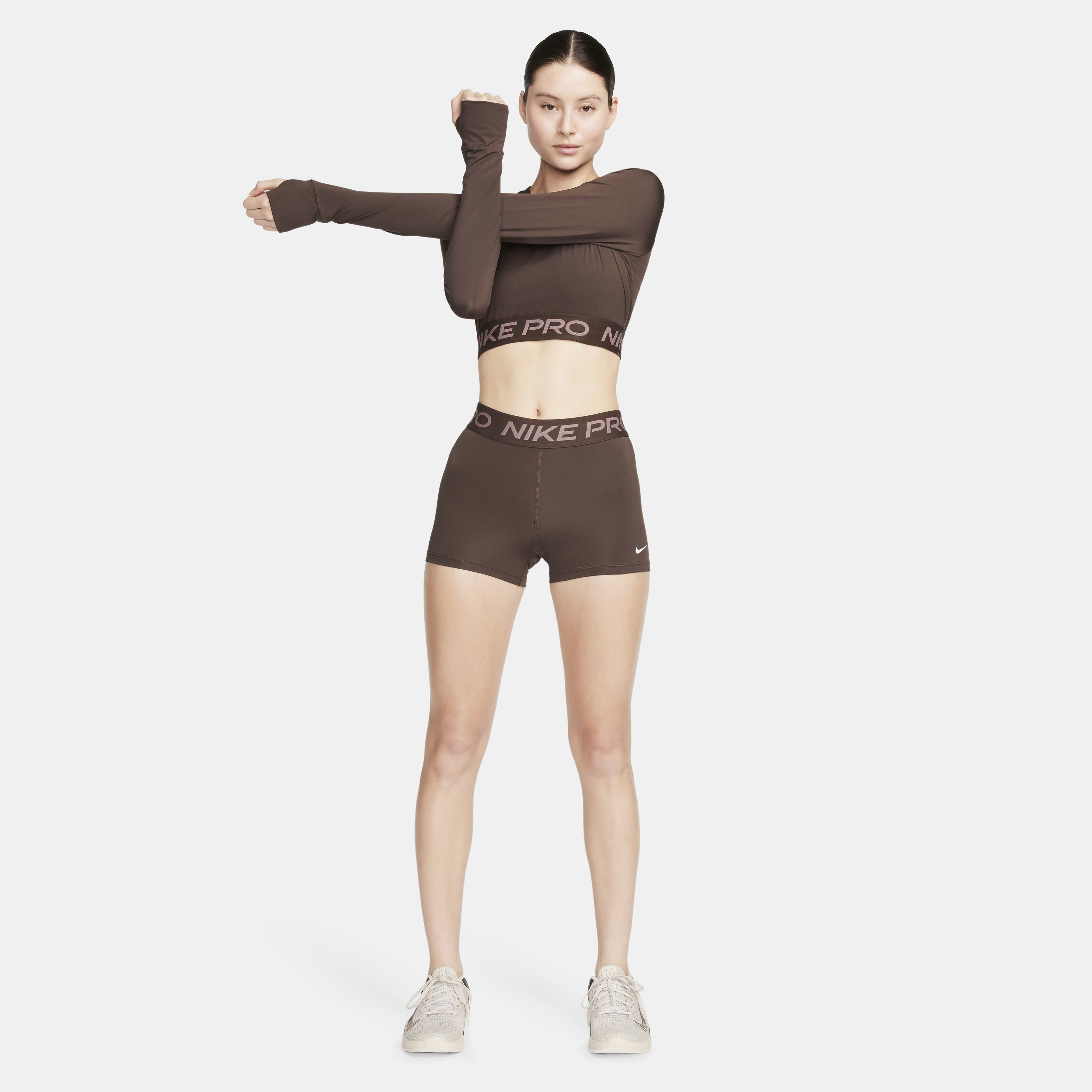 Nike Pro image number 5