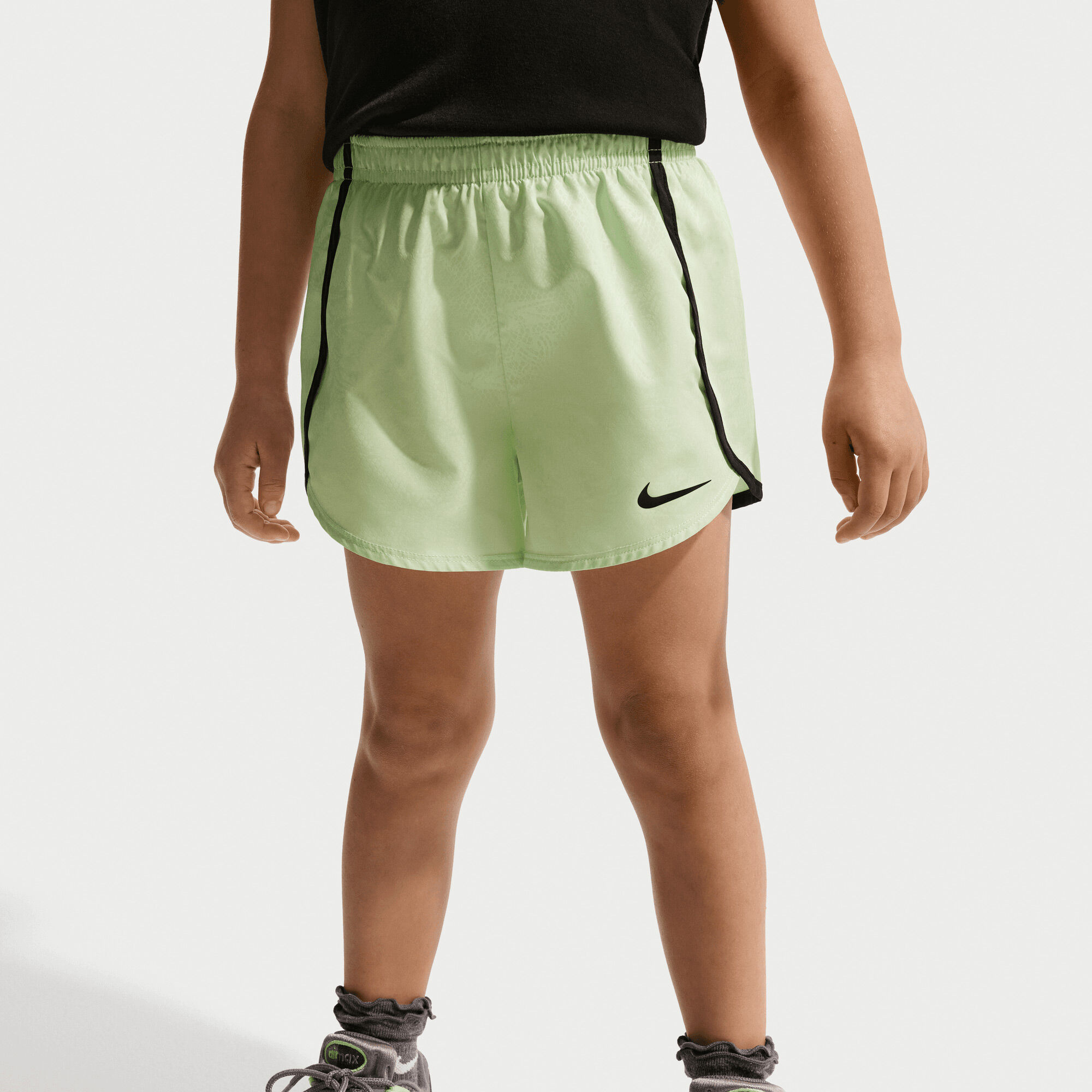 نايكس لايس إت أب image number 4