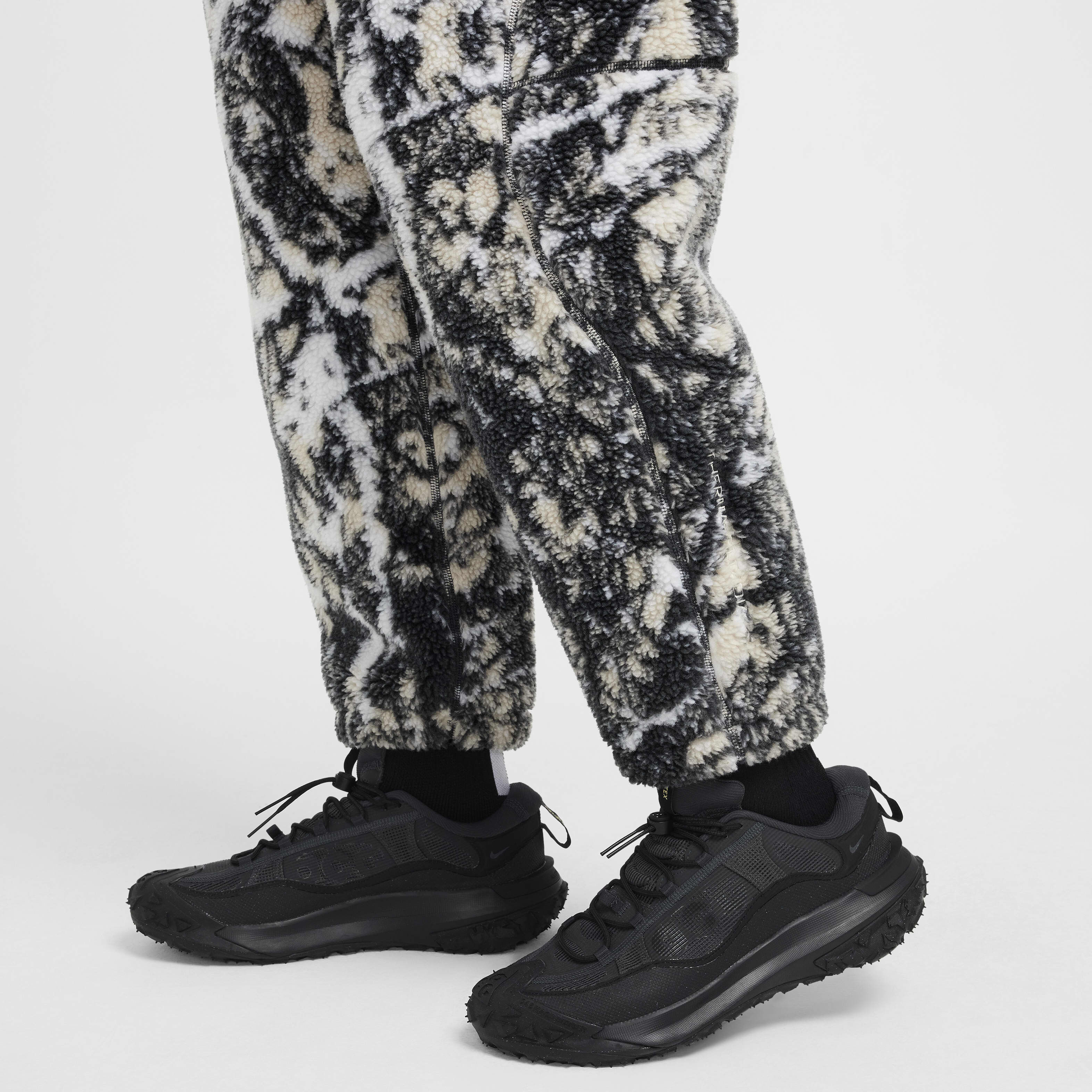 Nike ACG 'Canwell Glacier' image number 8