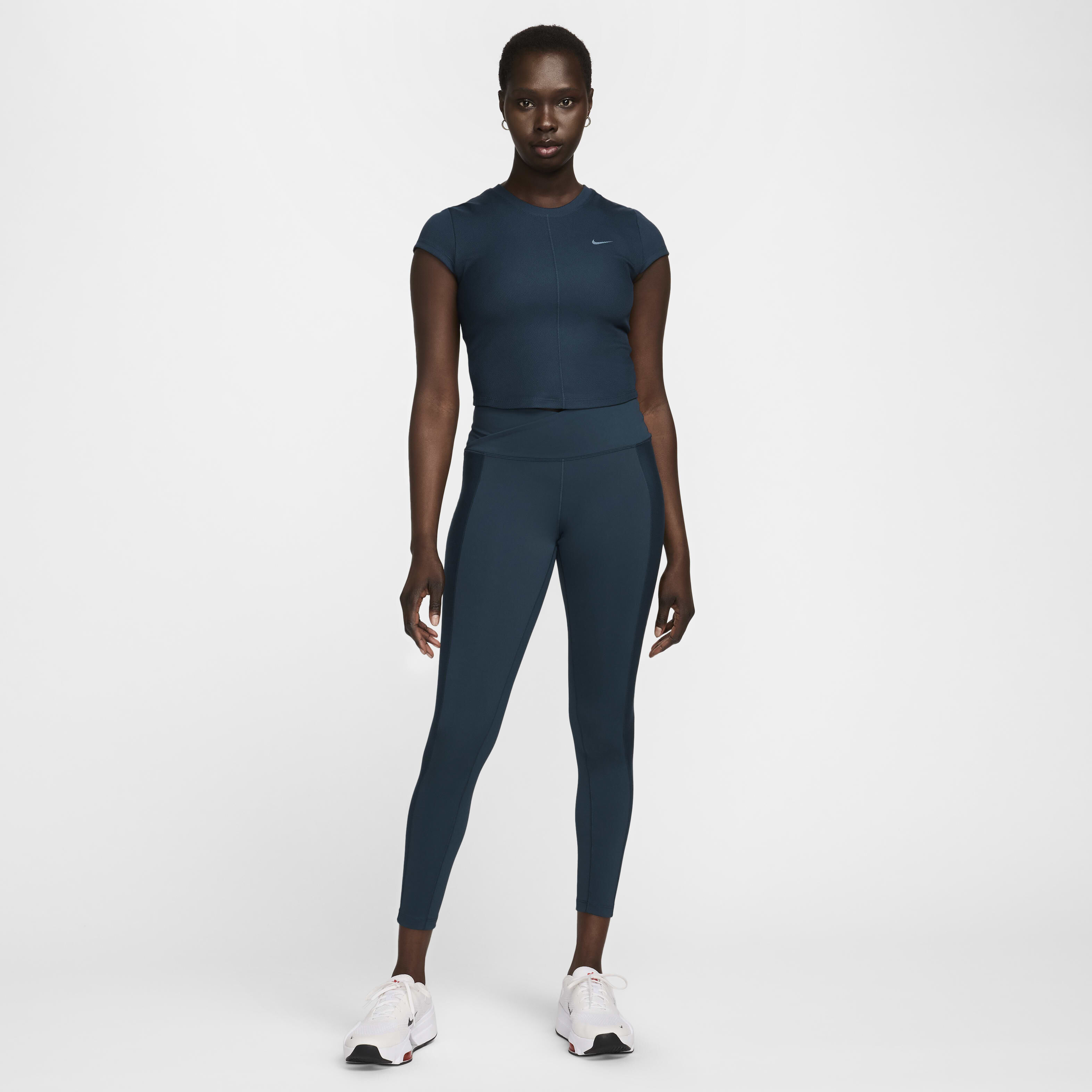 Nike One Fitted Rib image number 4