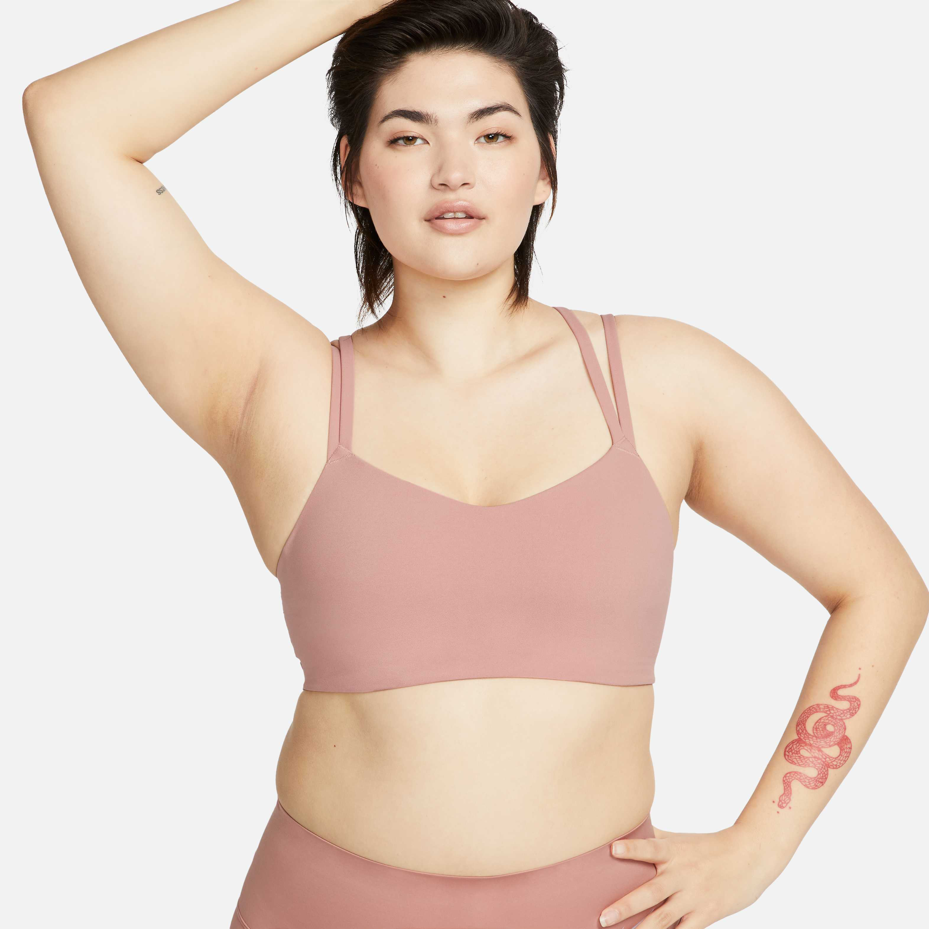 نايكي اليت ترايس image number 1