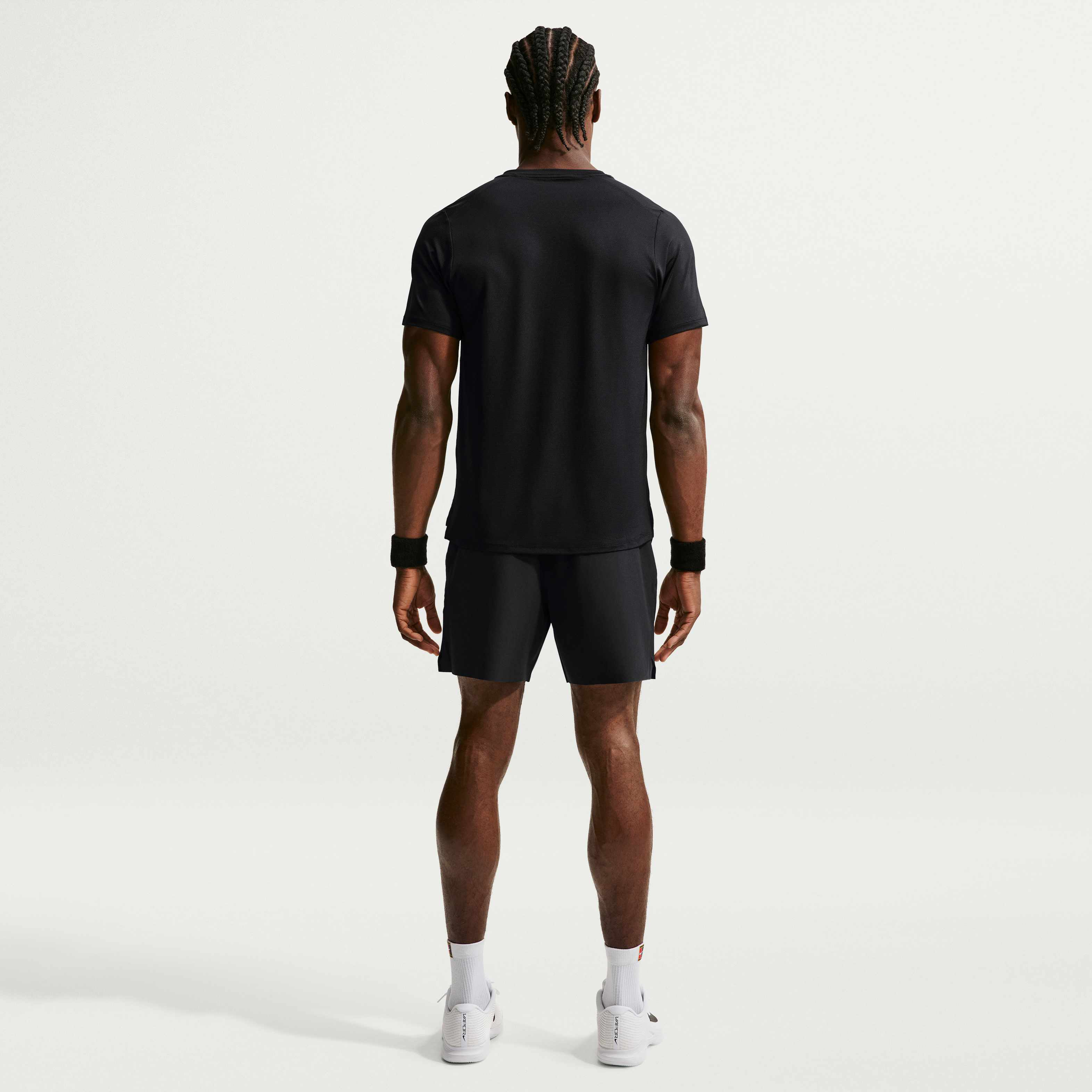 NikeCourt Advantage image number 4