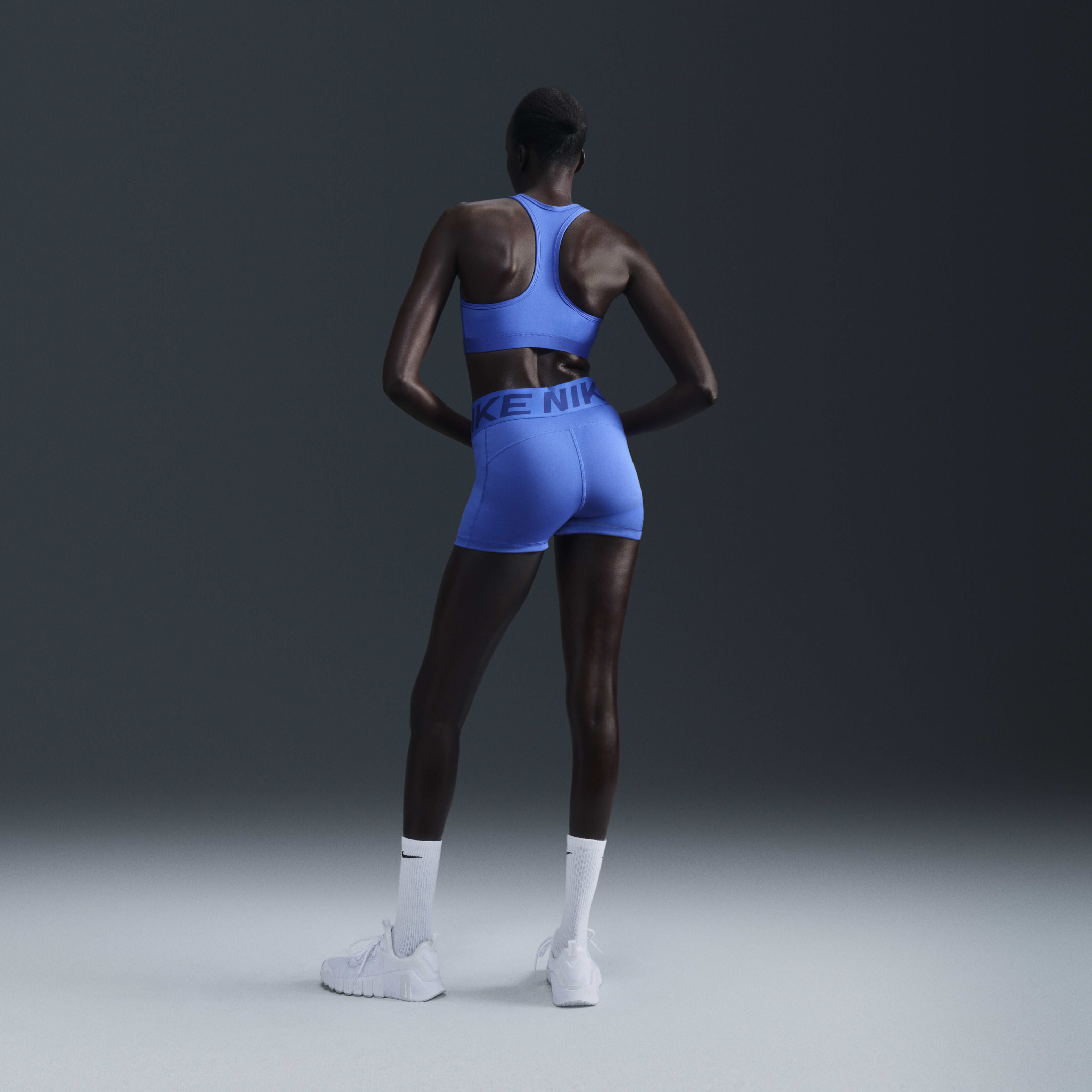 نايكي سووش بدعم متوسط image number 4