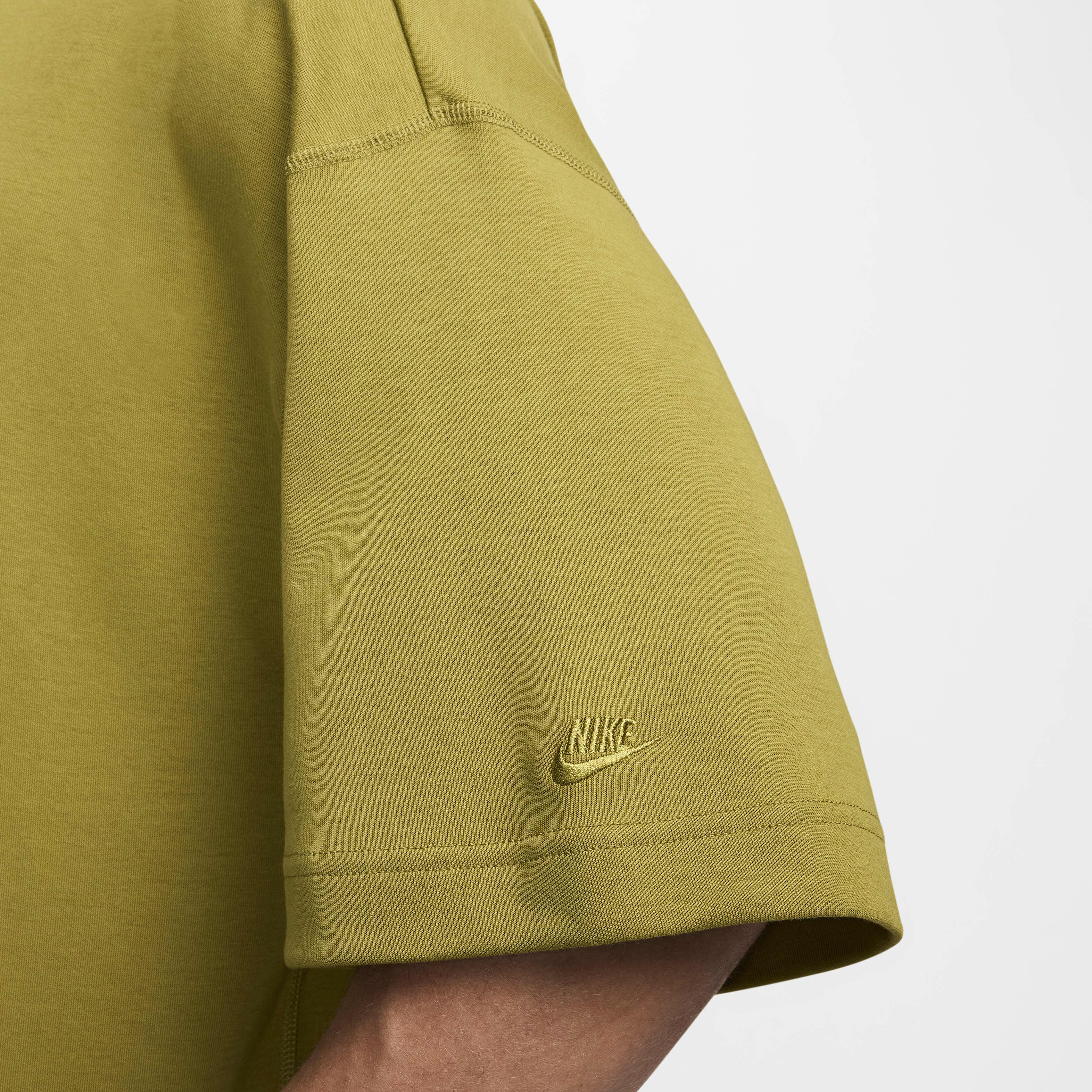 Nike Tech image number 5