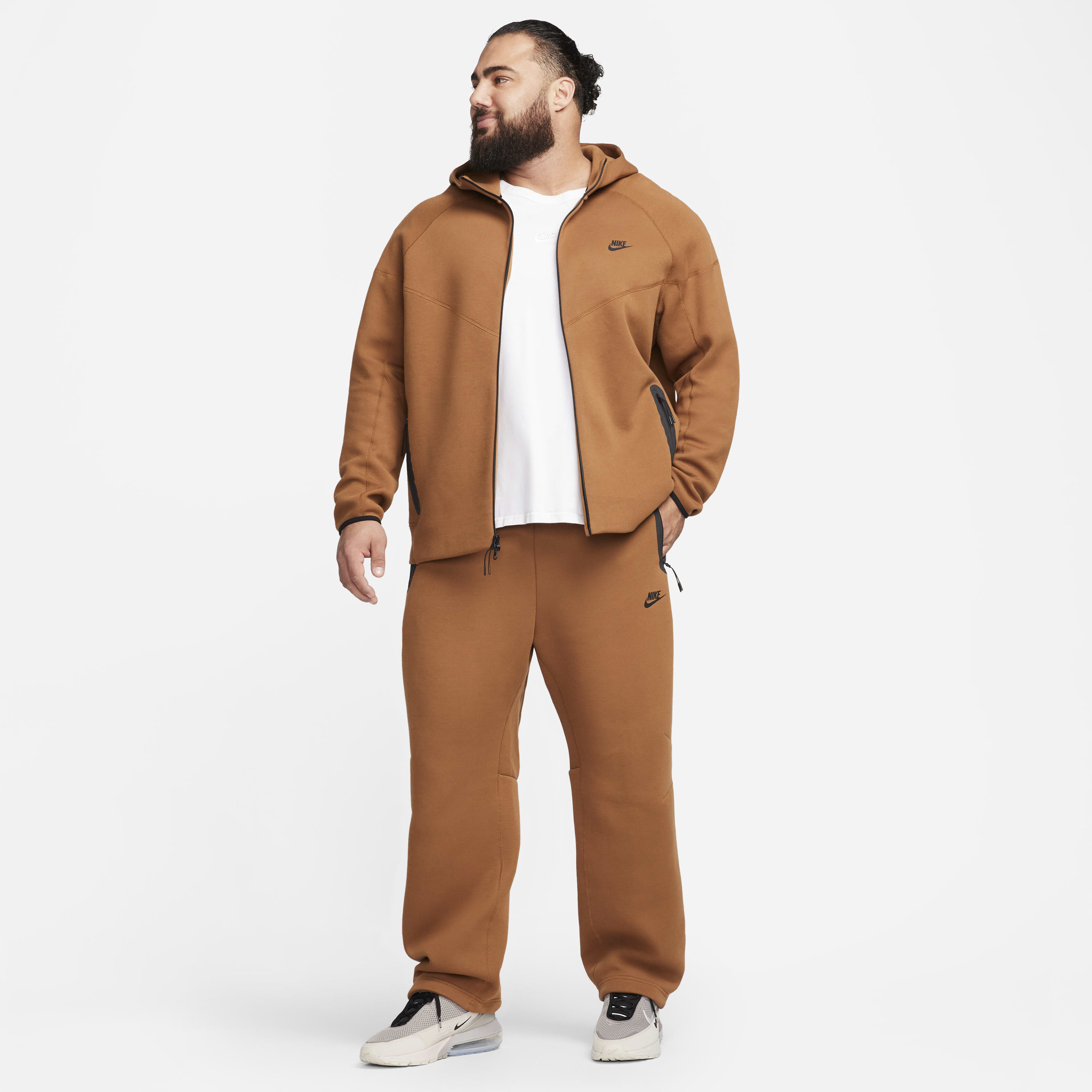 Nike sportswear fleece tracksuit hotsell