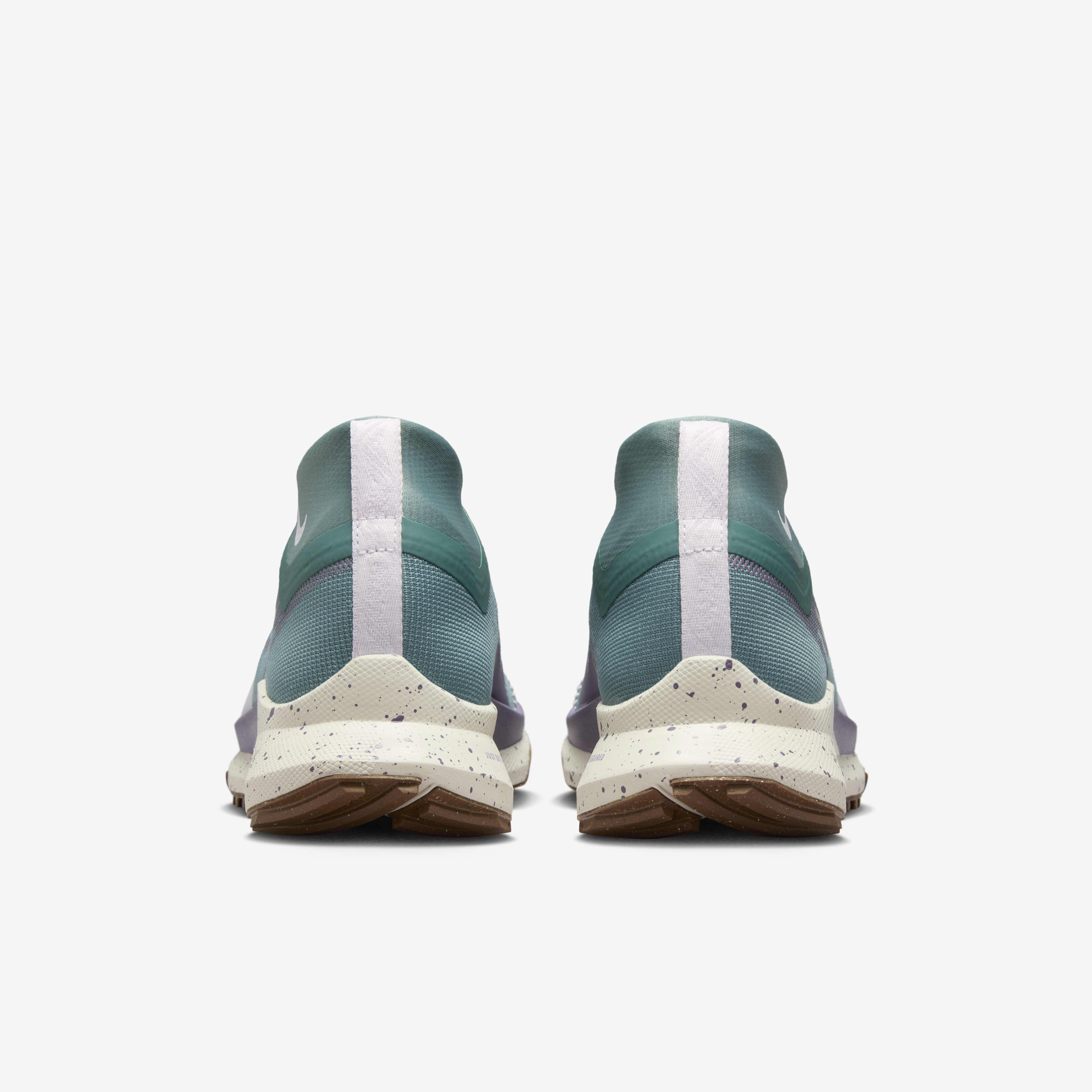 نايكي بيجاسوس تريل 4 جور-تكس image number 5