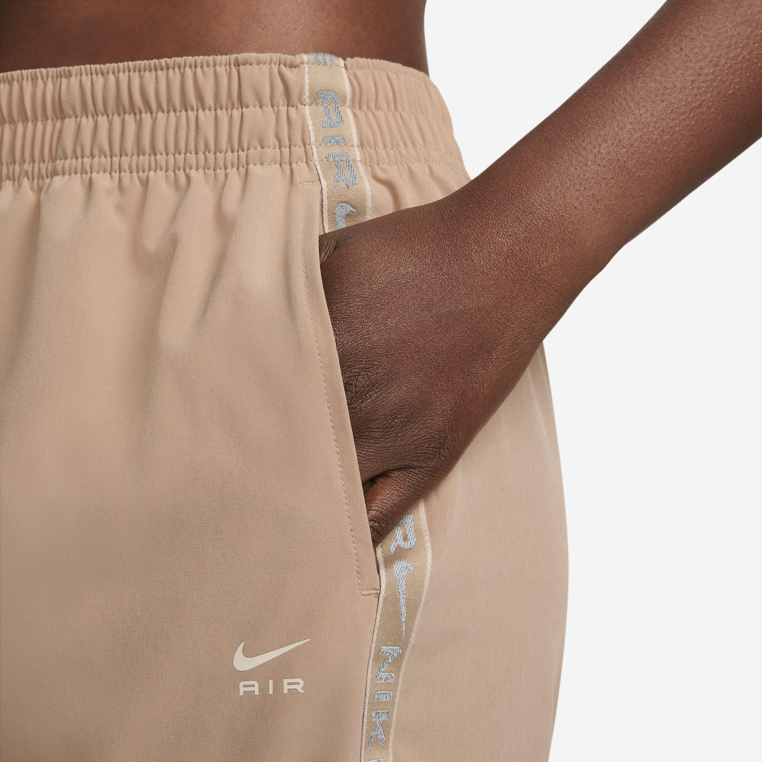 اير image number 2