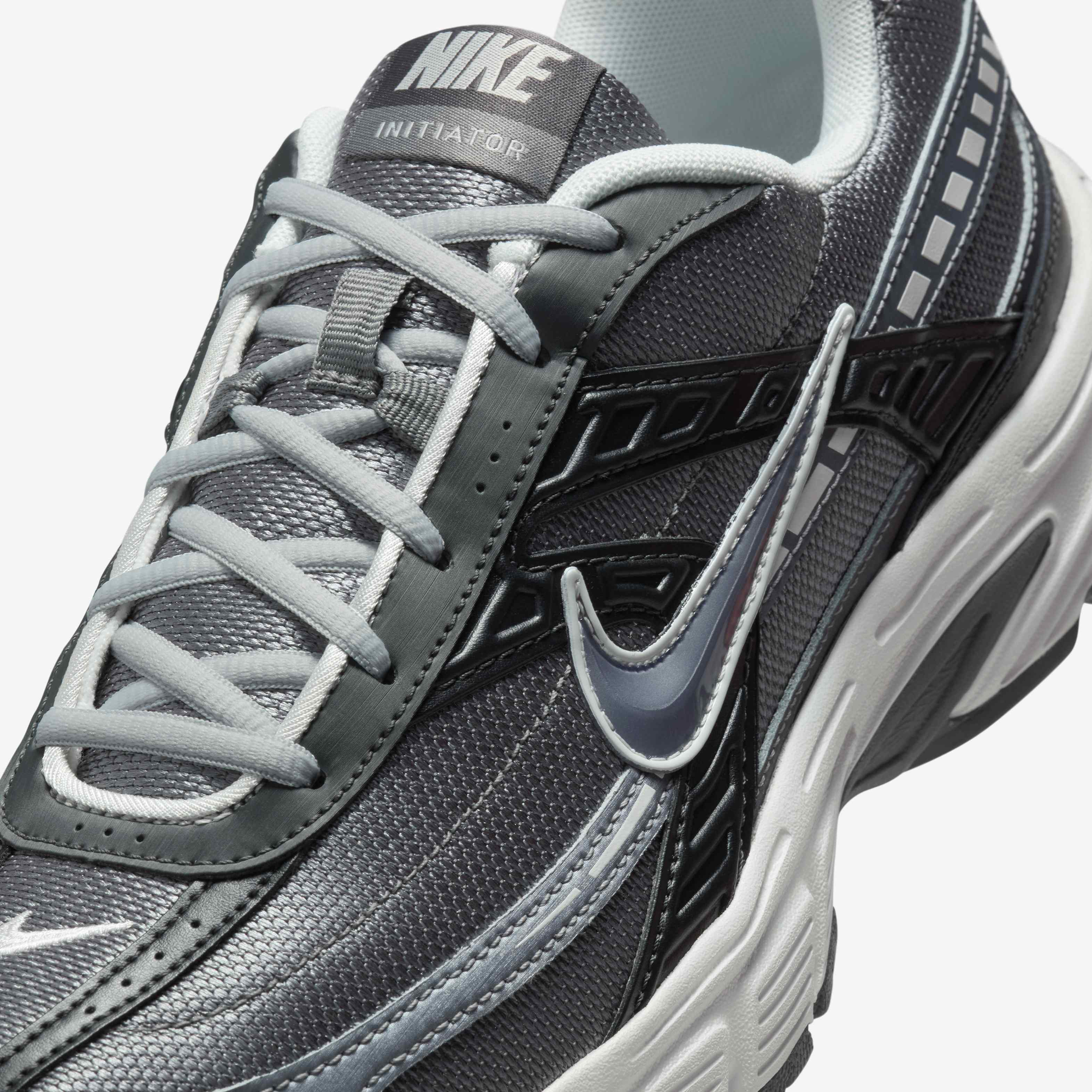 ◆ NIKE(ナイキ) ◆ Initiator Anthracite Smoke Gray NIKE INITIATOR 
