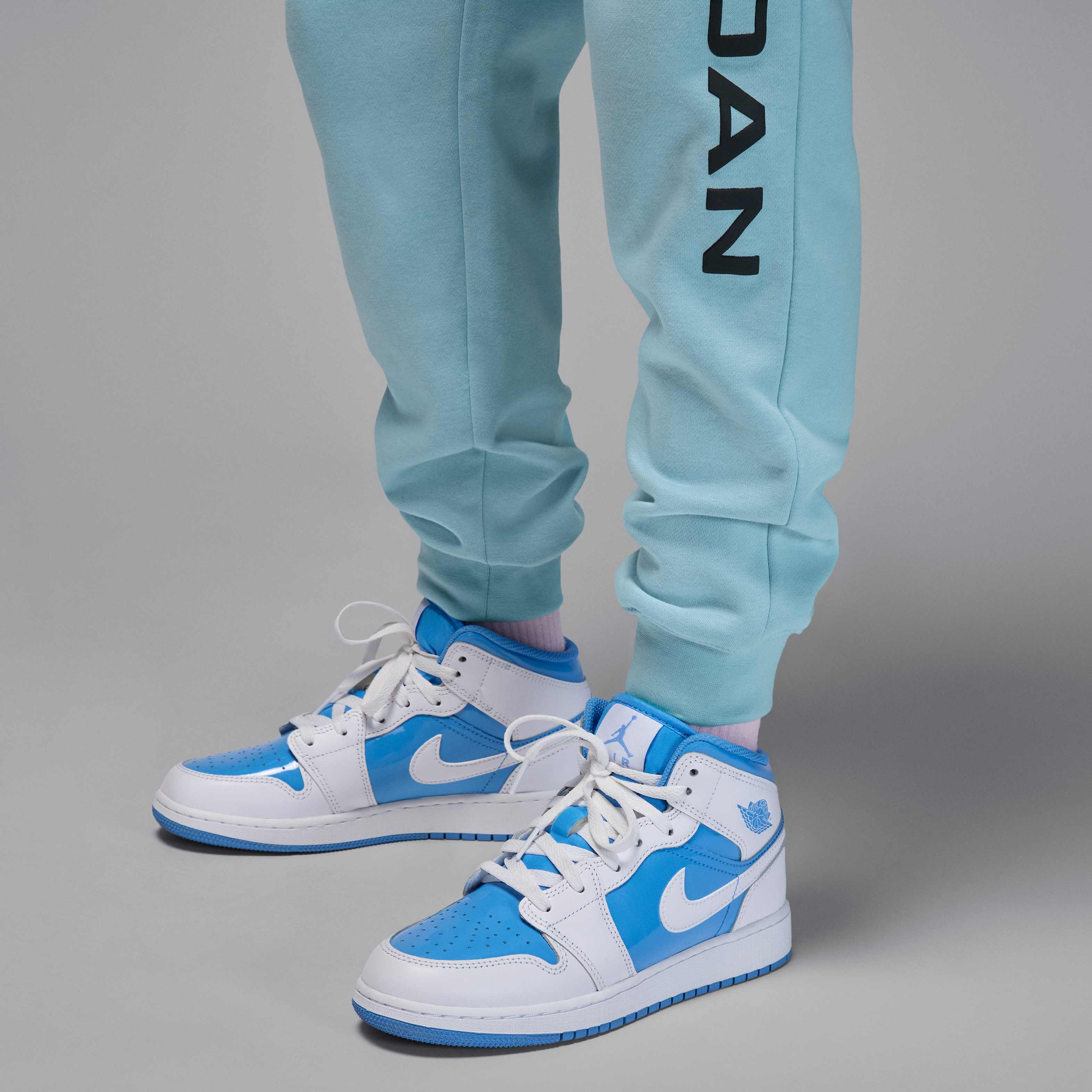 Jordan Essentials image number 5