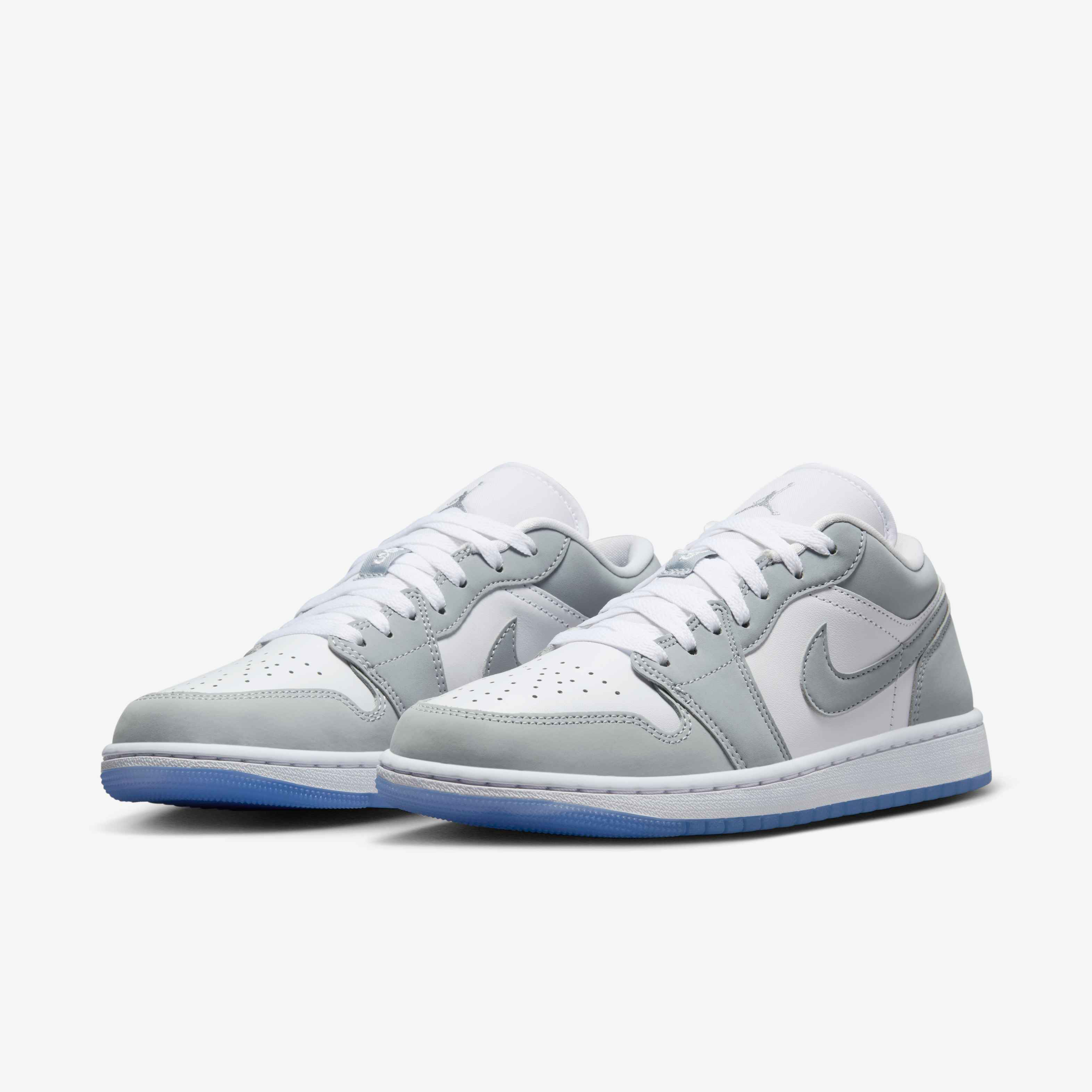 Air Jordan 1 Low image number 4