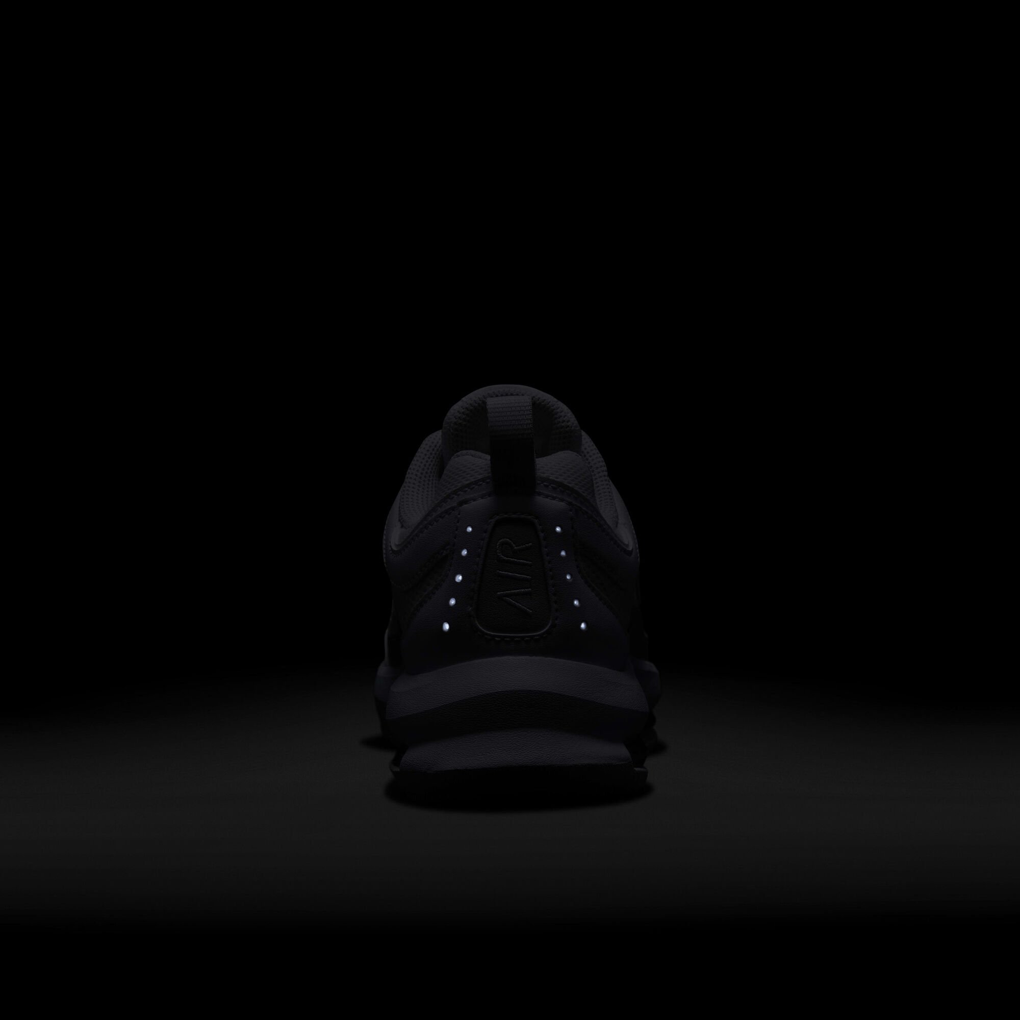 Zoom image